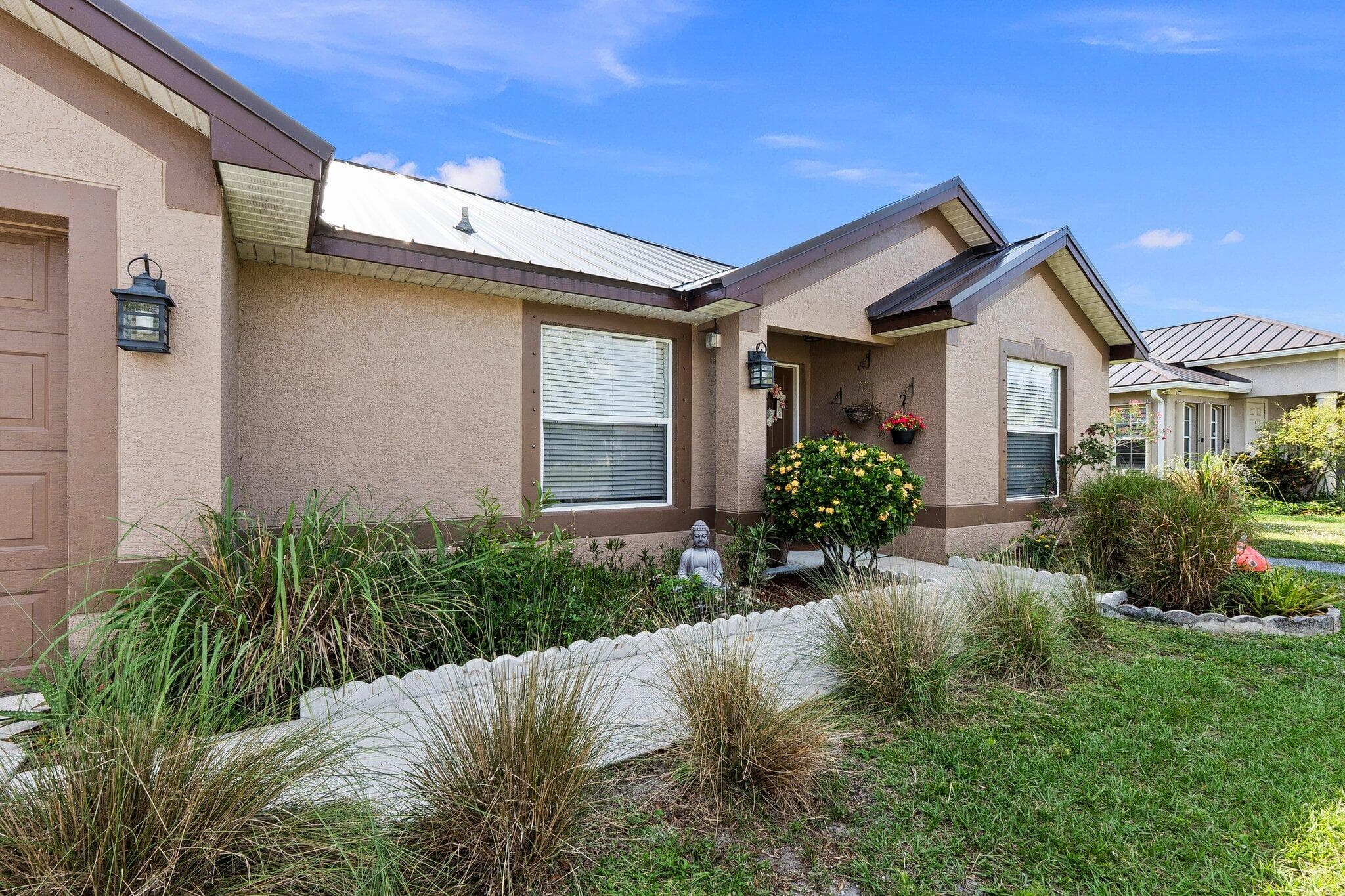 6610 NW Omega Road, Port St. Lucie, FL 34983 — photo 4 of 34