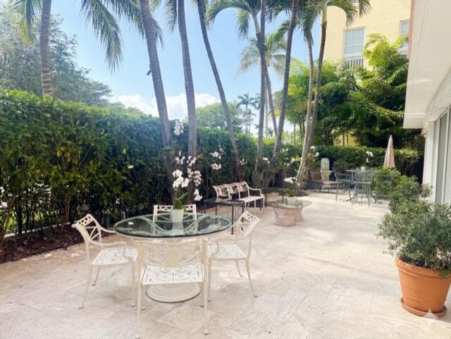 315 S Lake Drive 1a, Palm Beach, FL 33480 — photo 14 of 19