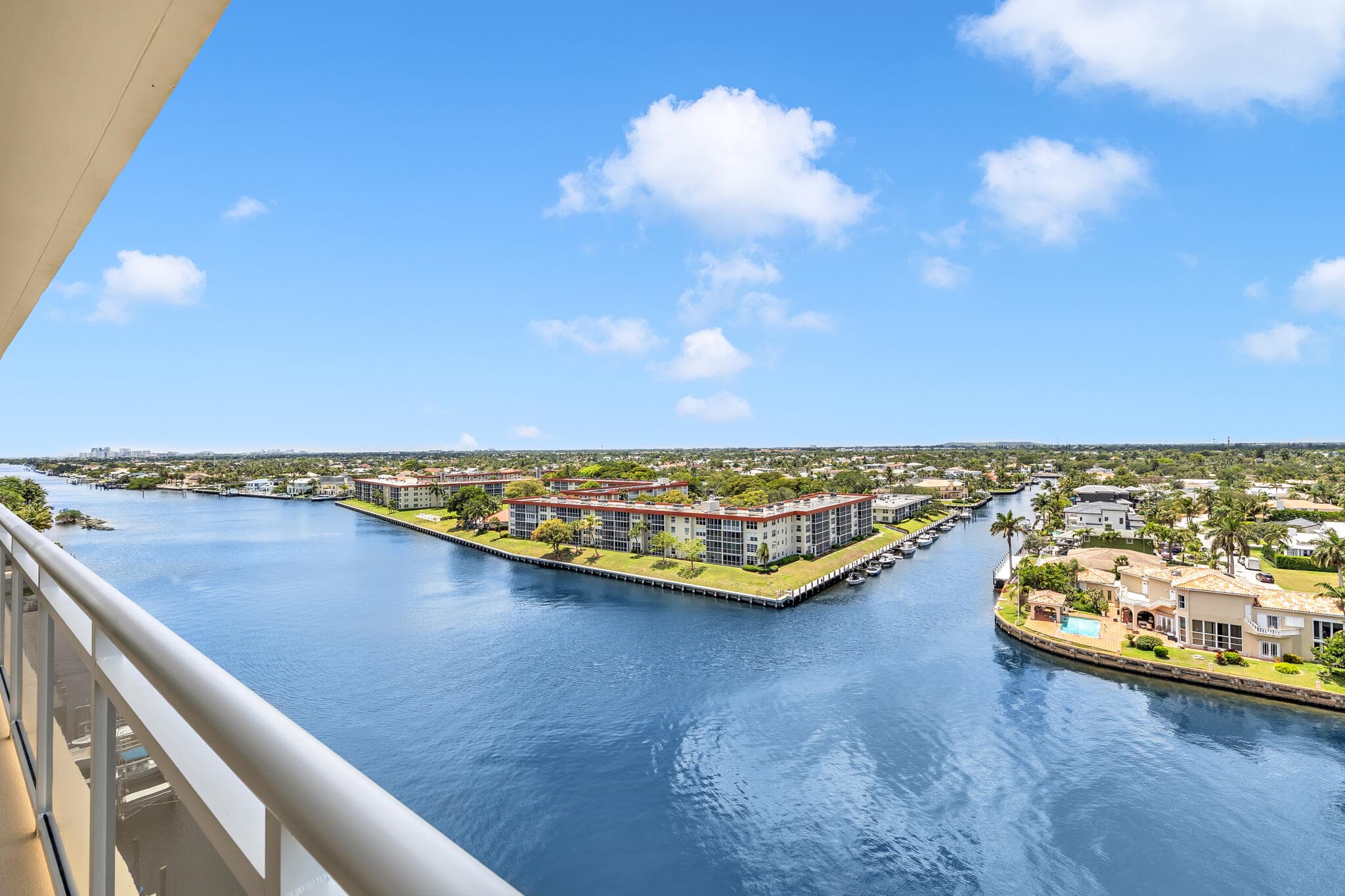 1160 Hillsboro Mile Ph, Hillsboro Beach, FL 33062 — photo 50 of 54