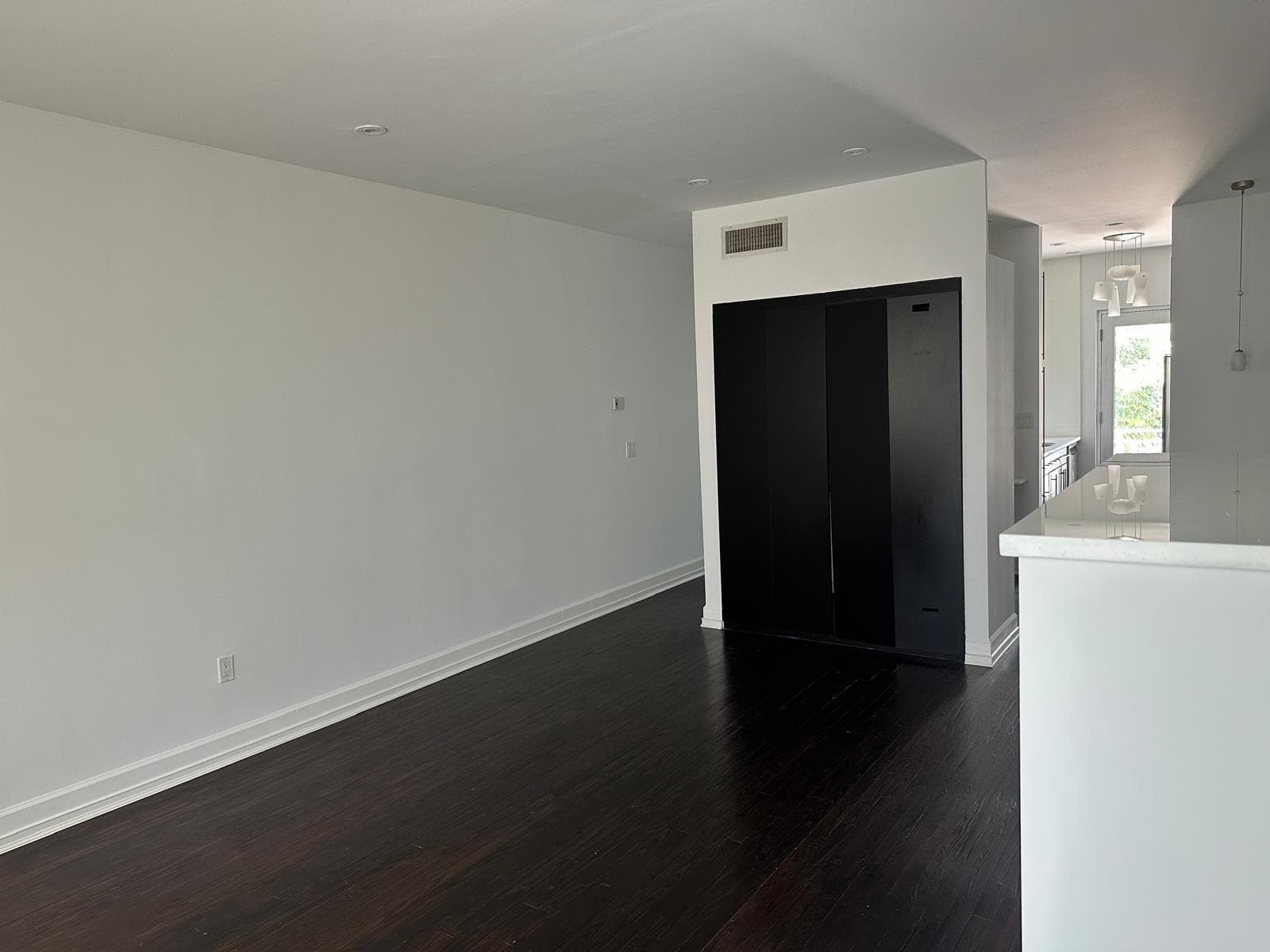 1840 James Avenue 18, Miami Beach, FL 33139 — photo 5 of 6