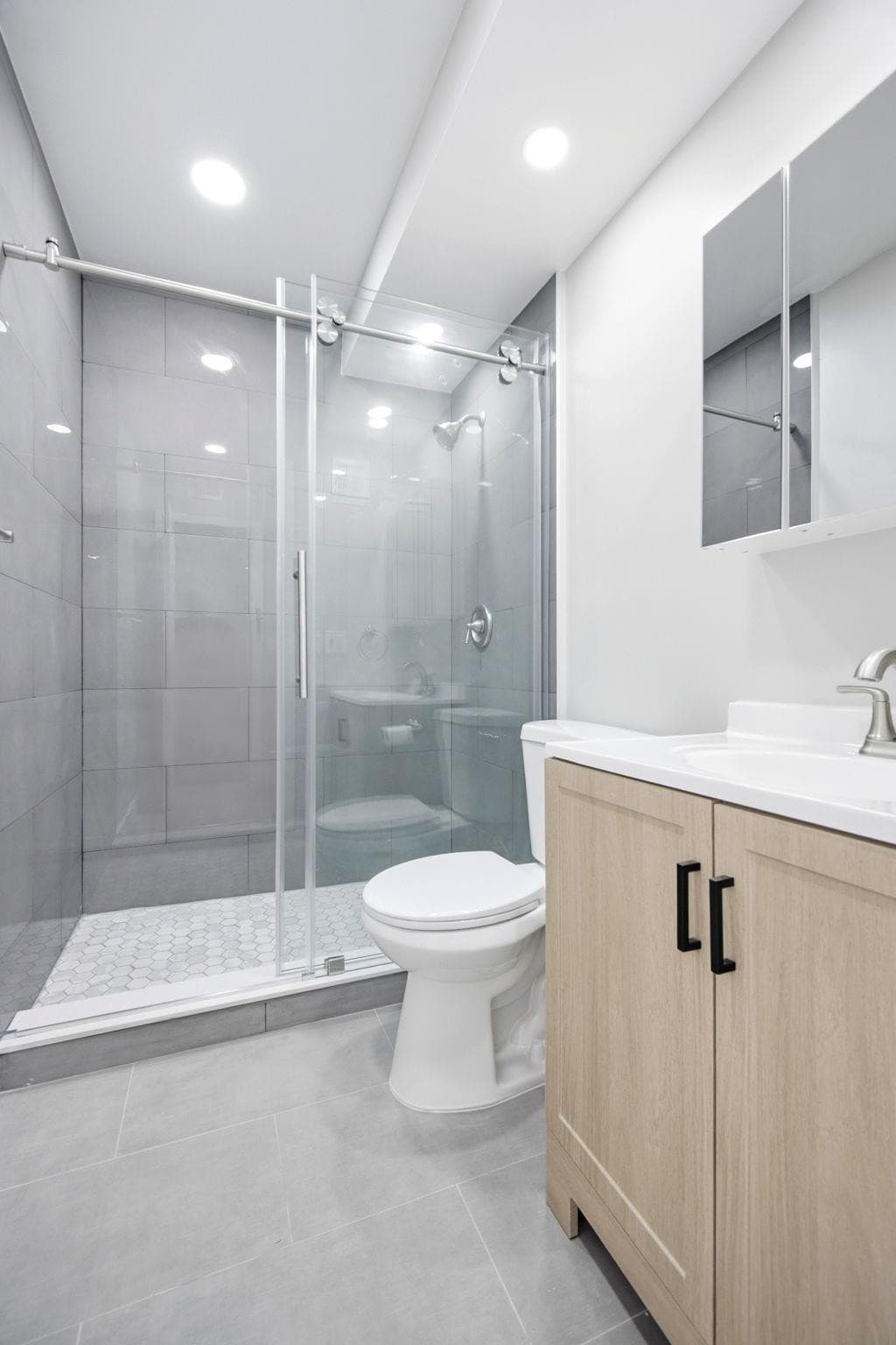 200 S Birch Road 906, Fort Lauderdale, FL 33316 — photo 15 of 32