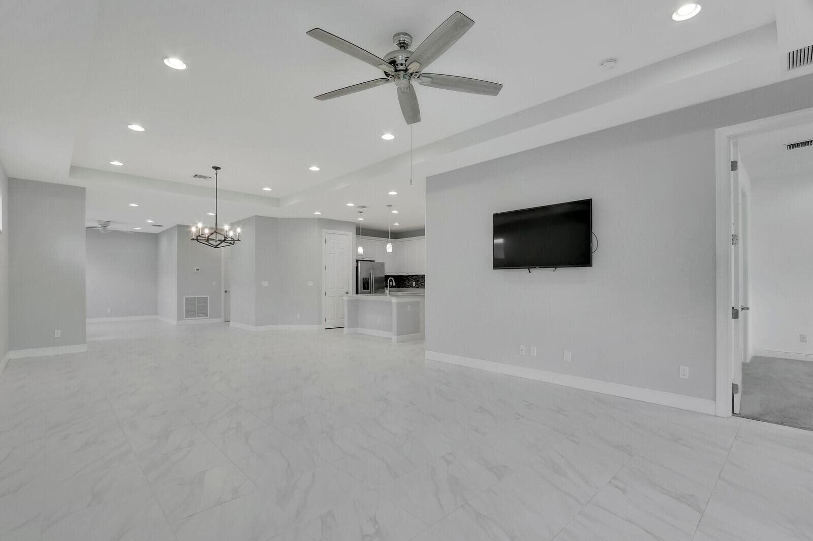 21026 SW Modena Way, Port St. Lucie, FL 34986 — photo 10 of 57