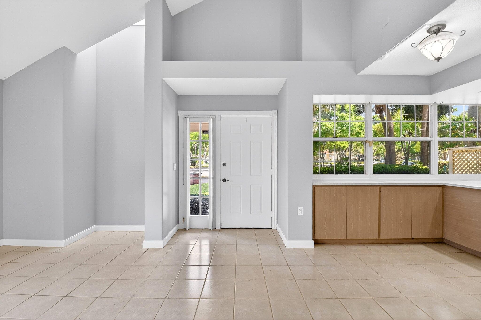 8111 Northboro Court 11b, Lake Clarke Shores, FL 33406 — photo 9 of 47