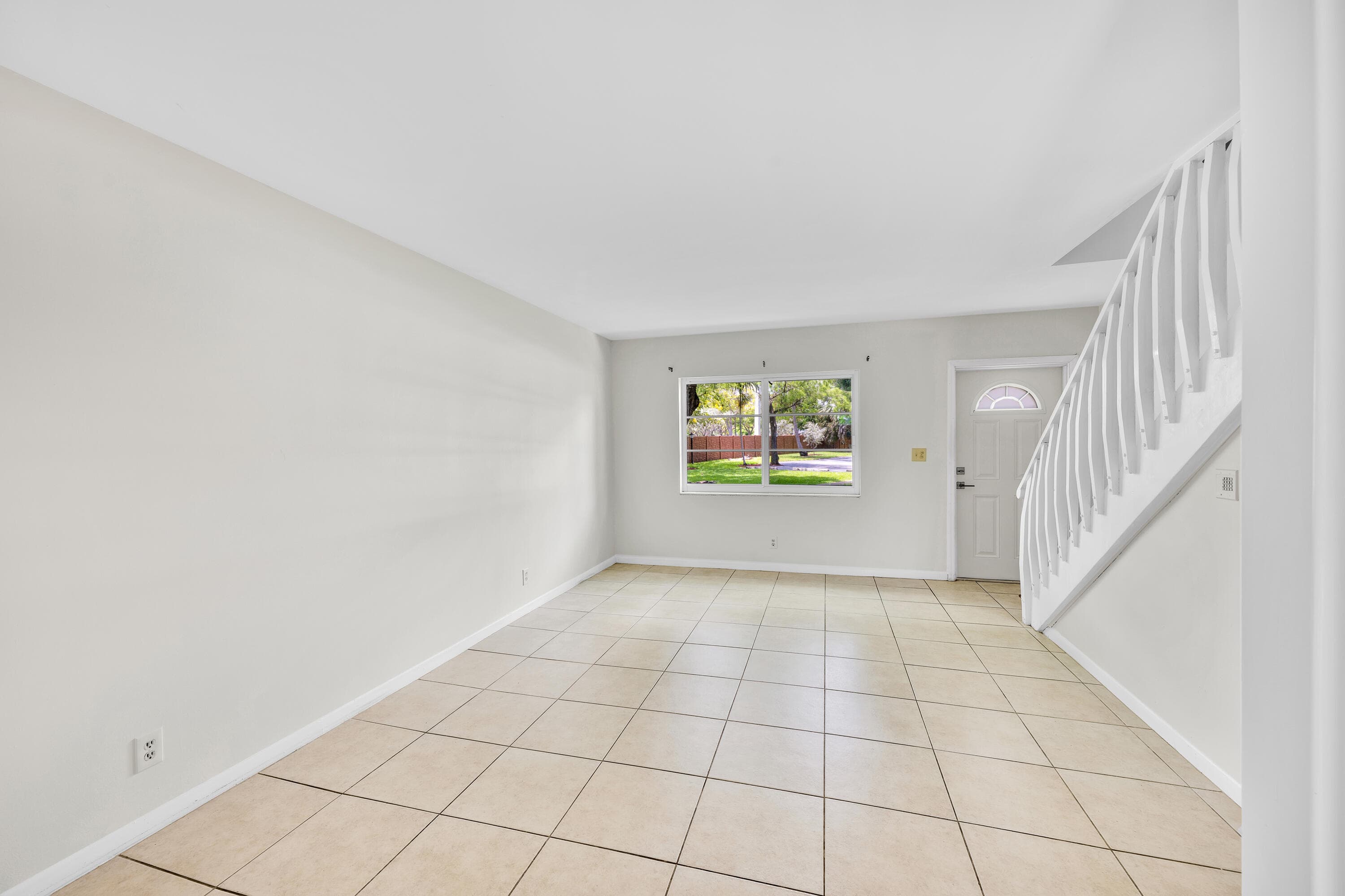 16 NE 20th Court B8, Wilton Manors, FL 33305 — photo 5 of 22