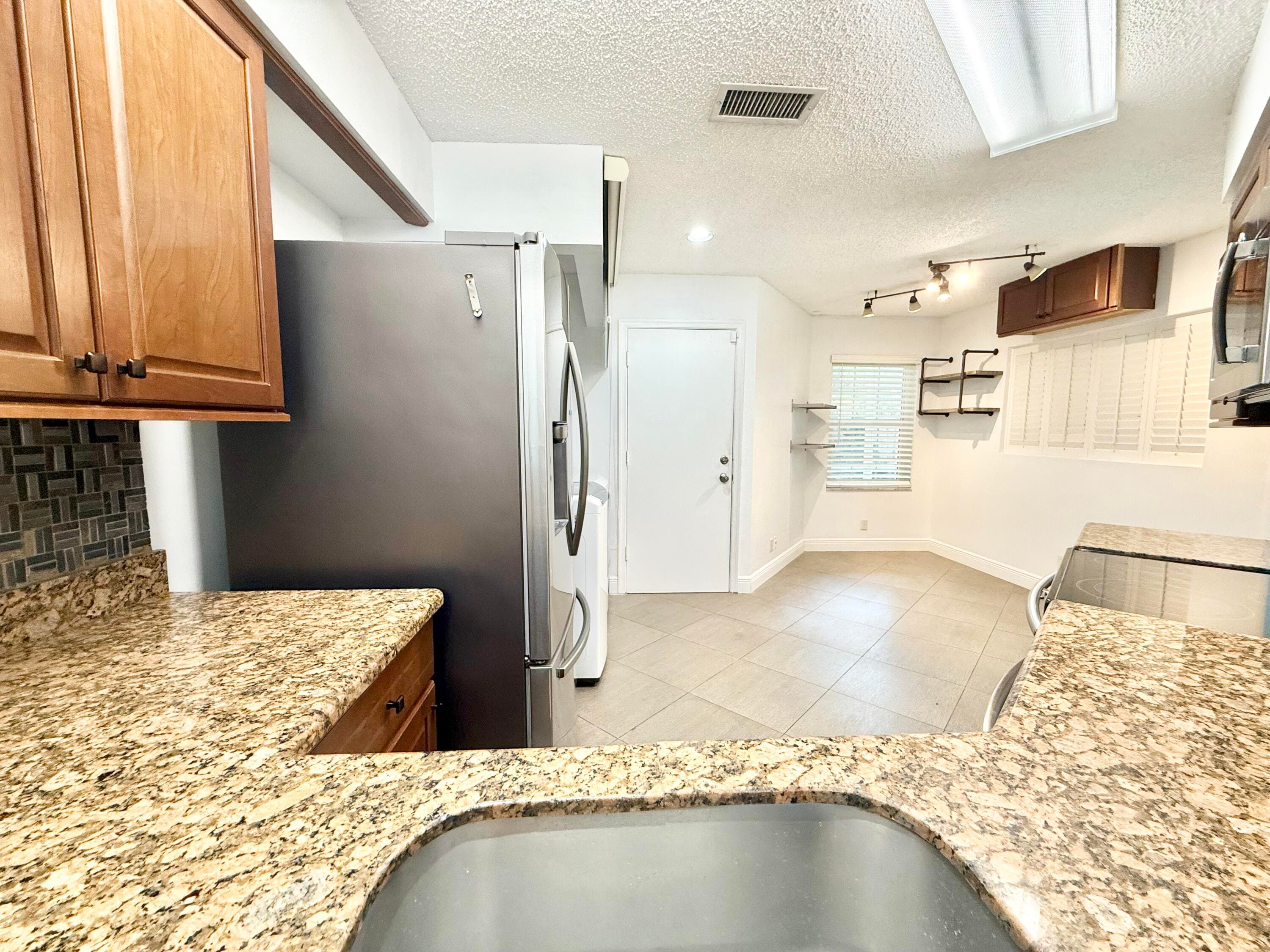 9190 Boca Gardens Parkway B, Boca Raton, FL 33496 — photo 15 of 35