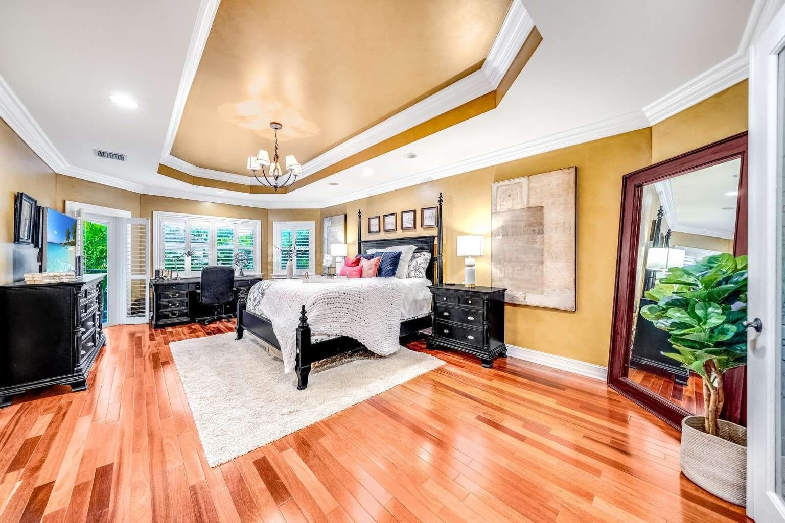 512 NE 12th Avenue, Fort Lauderdale, FL 33301 — photo 26 of 40
