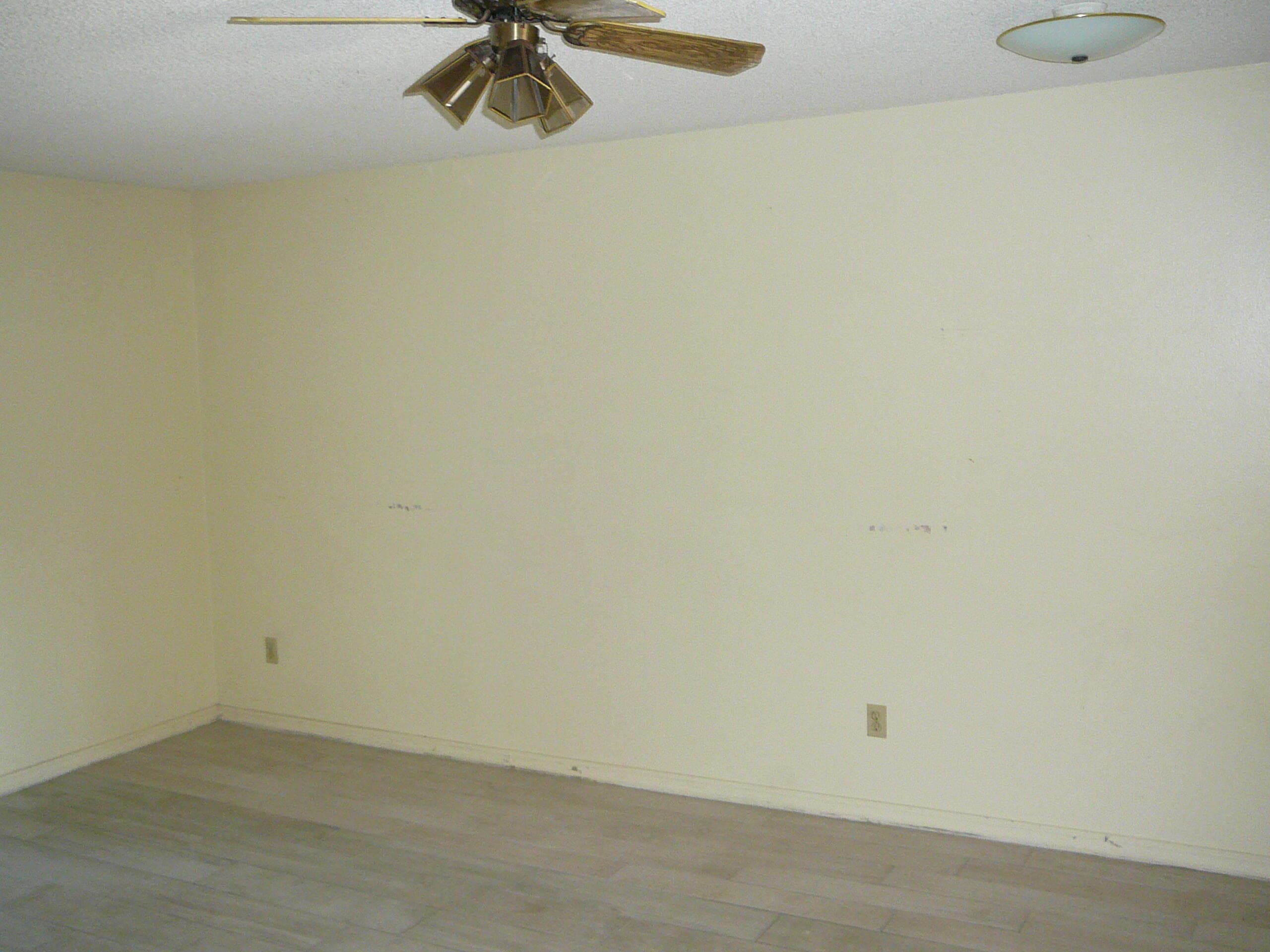 617 Ixoria Avenue, Fort Pierce, FL 34982 — photo 5 of 10