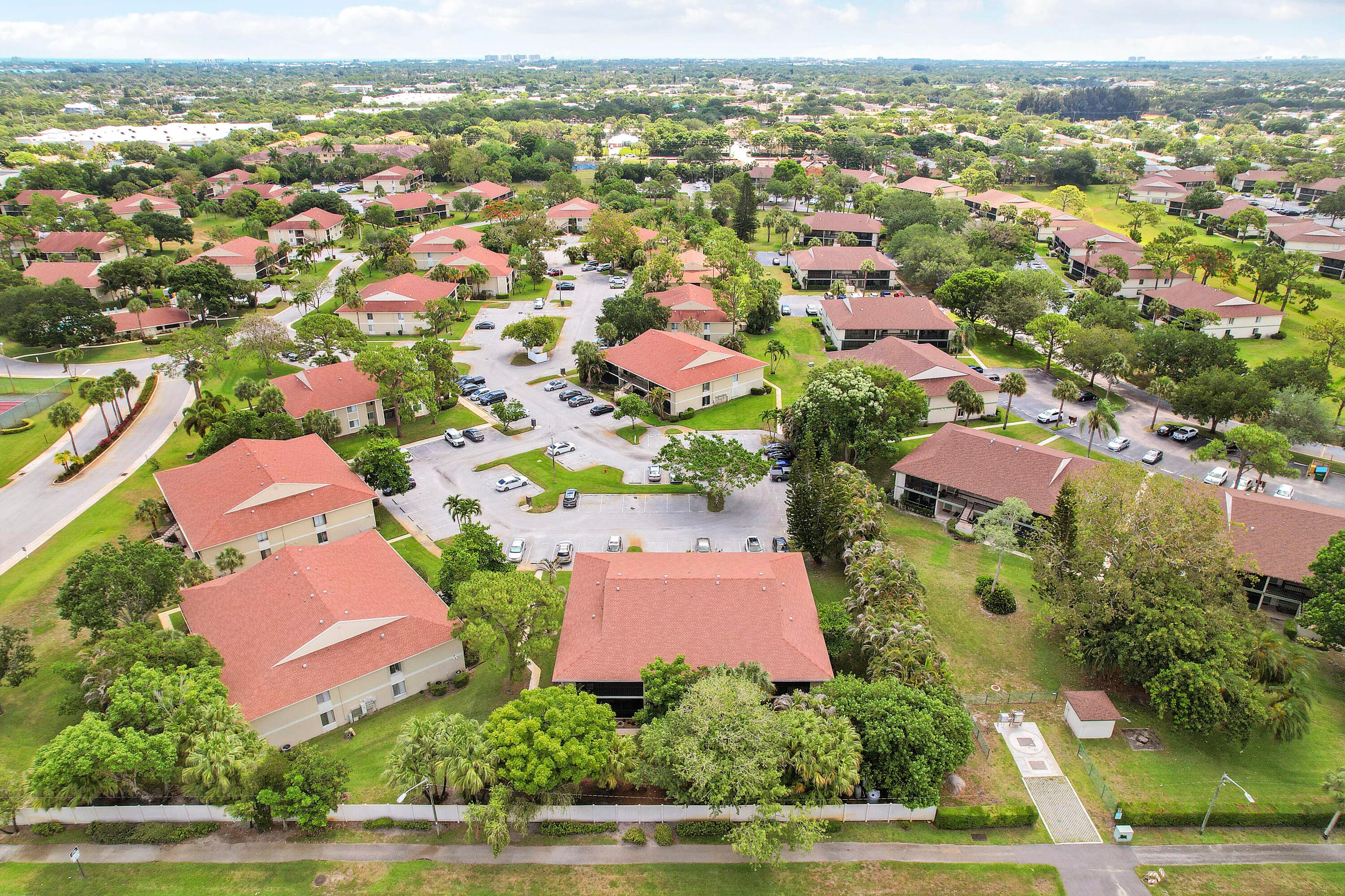6520 Chasewood Drive Apt G, Jupiter, FL 33458 — photo 37 of 39