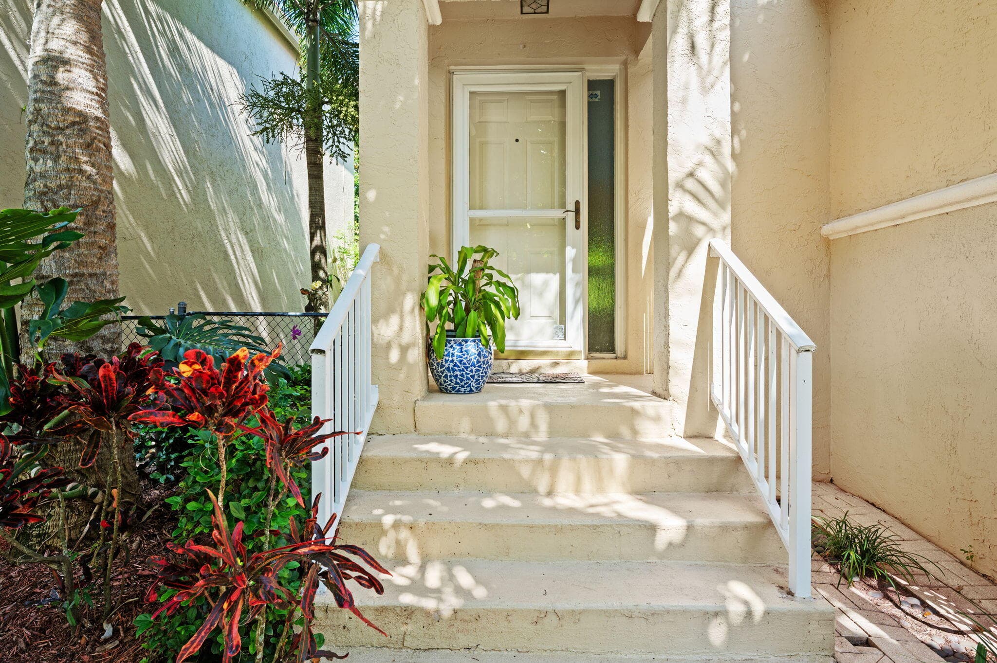 483 NW 87th Terrace, Coral Springs, FL 33071 — photo 8 of 40