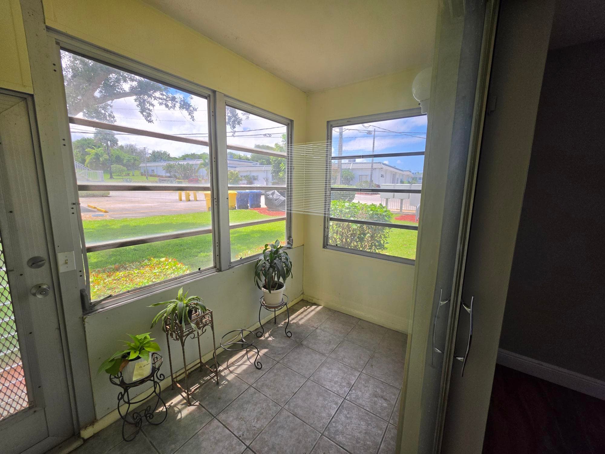 3320 Lake Osborne Drive 109, Lake Worth Beach, FL 33461 — photo 9 of 12