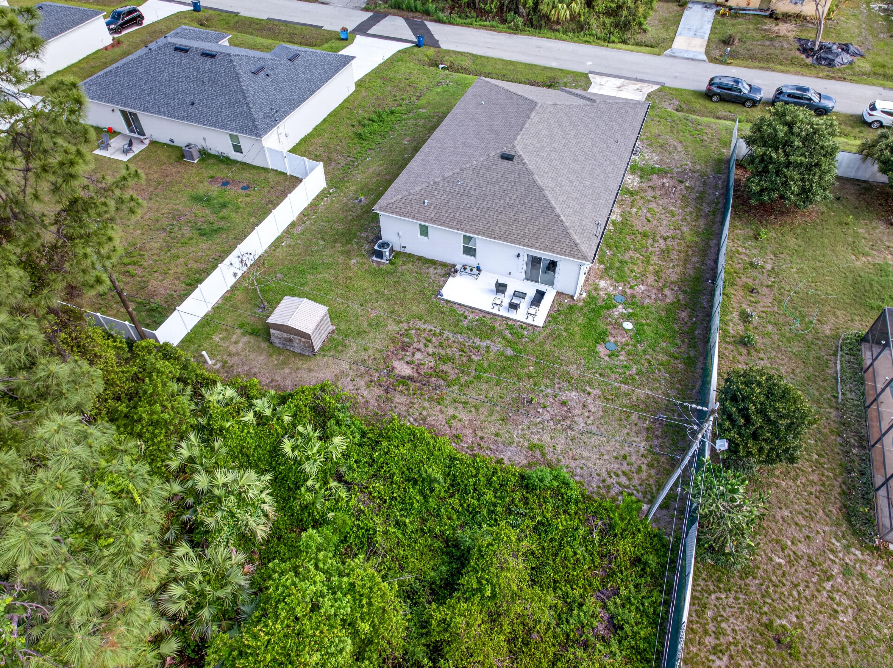 180 SE Dolphin St Street SE, Palm Bay, FL 32909 — photo 34 of 42