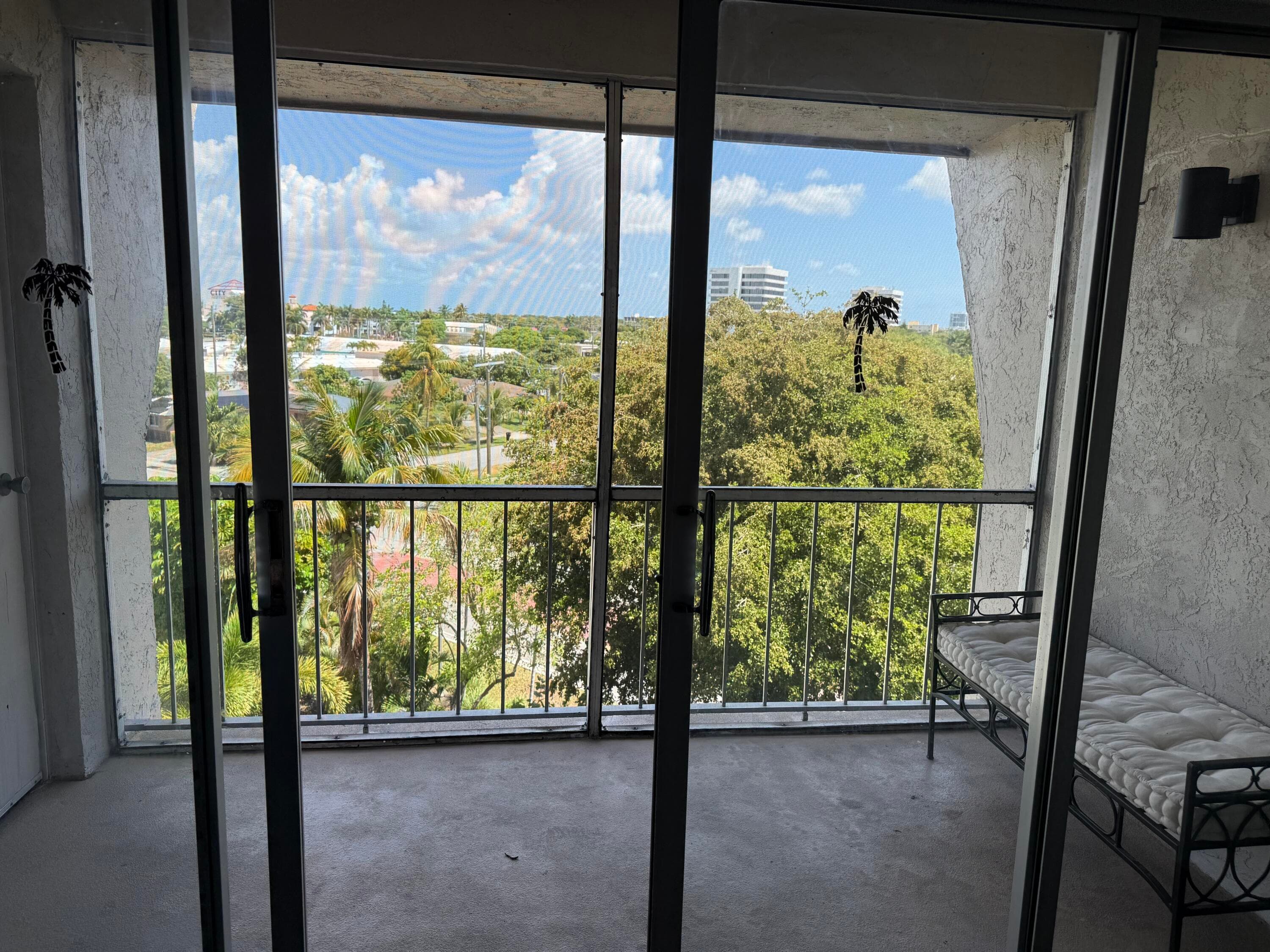 505 Spencer Drive 410, West Palm Beach, FL 33409 — photo 2 of 13