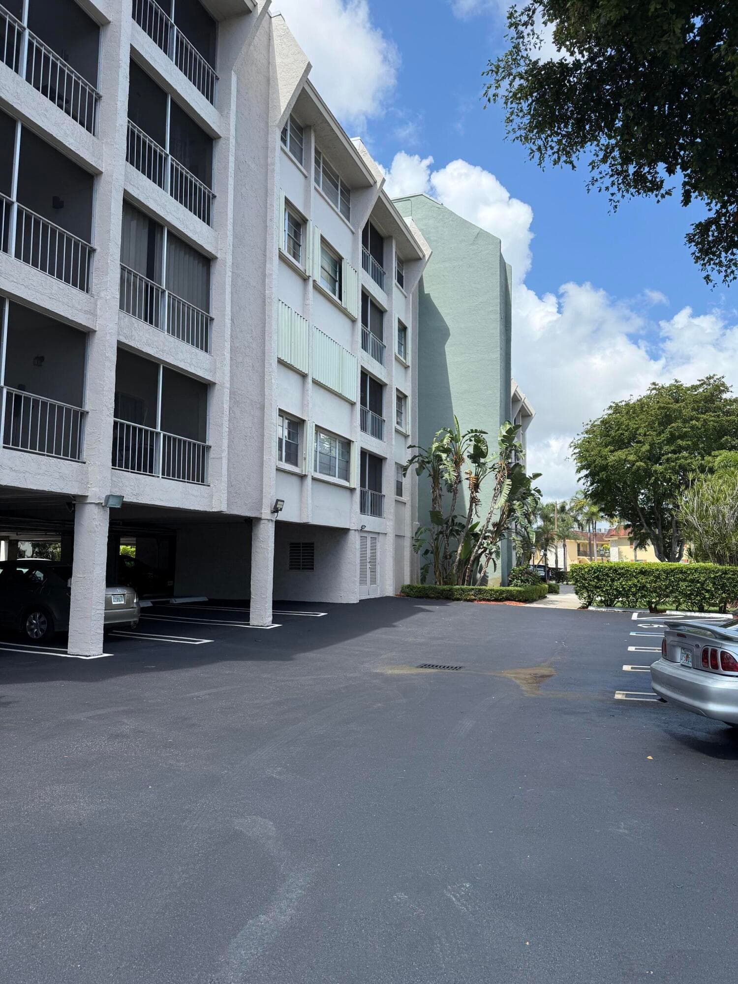505 Spencer Drive 410, West Palm Beach, FL 33409 — photo 13 of 13