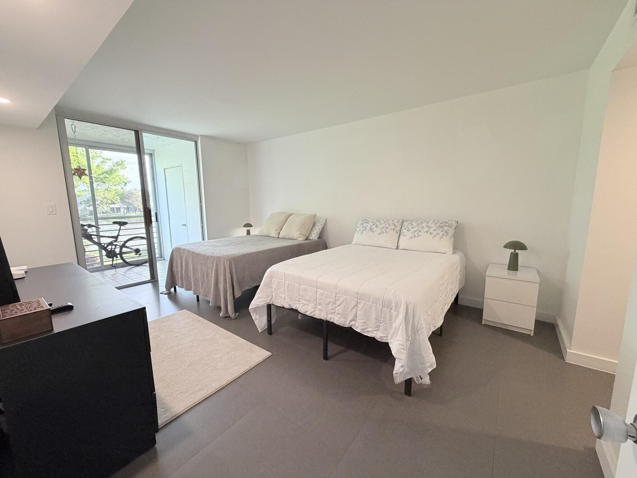 3503 Oaks Way 202, Pompano Beach, FL 33069 — photo 5 of 43