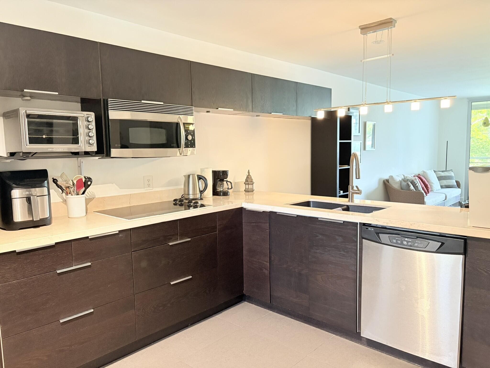 3503 Oaks Way 202, Pompano Beach, FL 33069 — photo 1 of 43