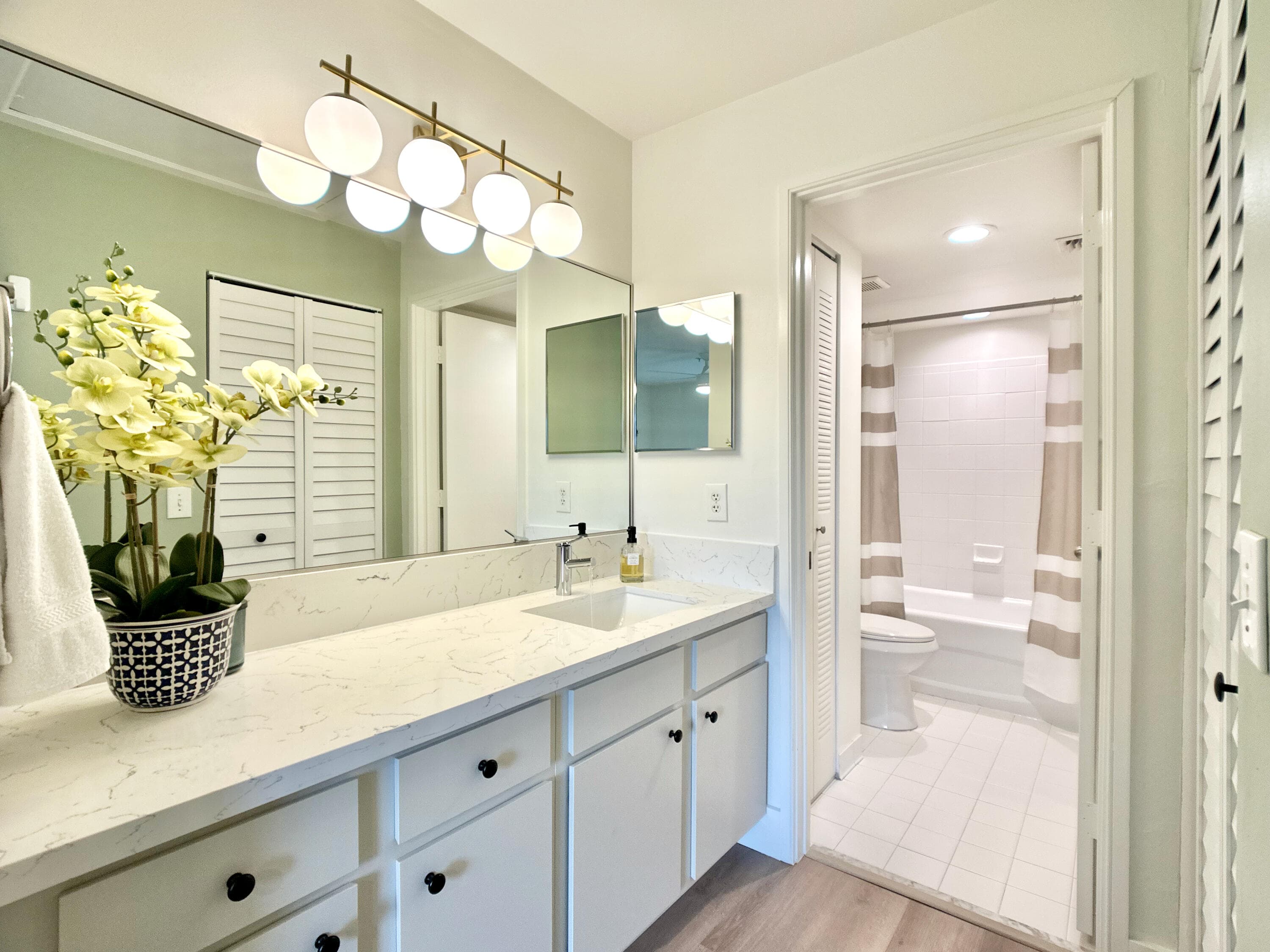 700 Scotia Drive 305, Hypoluxo, FL 33462 — photo 12 of 32
