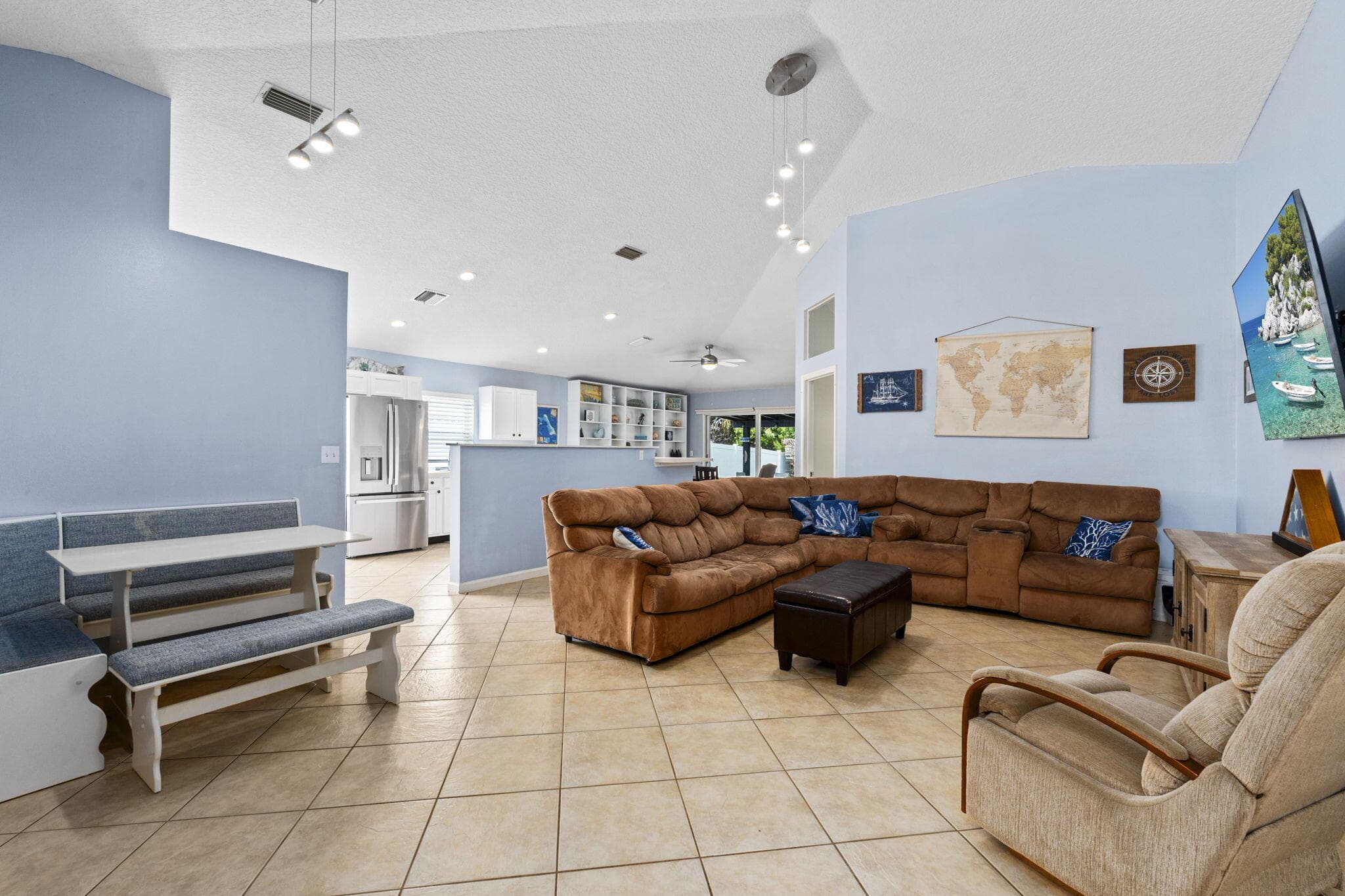 864 NW Waterlily Place, Jensen Beach, FL 34957 — photo 5 of 39