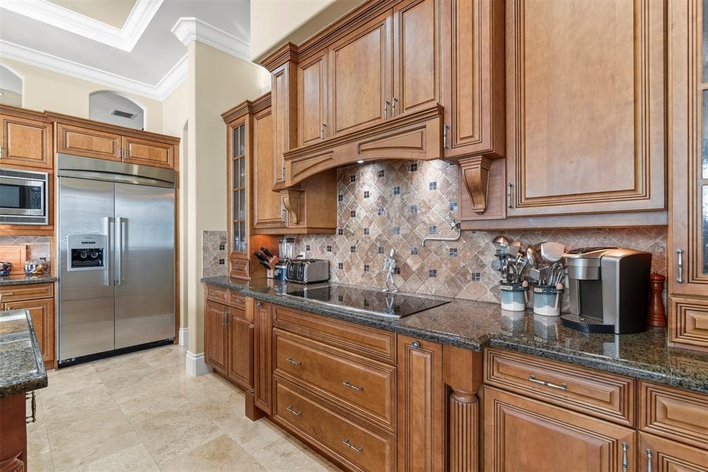 4431 NE 24th Avenue, Lighthouse Point, FL 33064 — photo 9 of 39