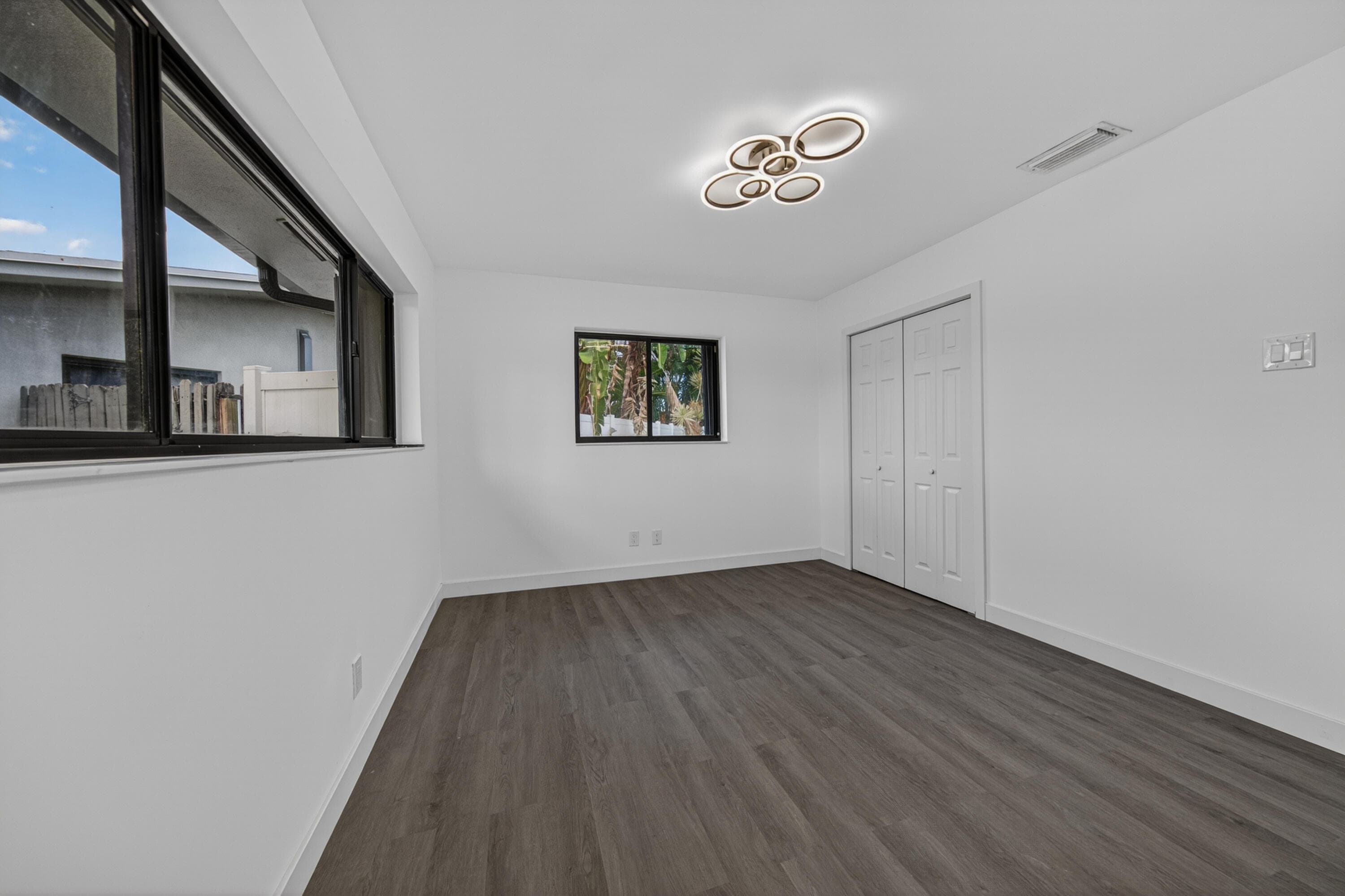 2740 NW 9th Lane, Wilton Manors, FL 33311 — photo 20 of 48