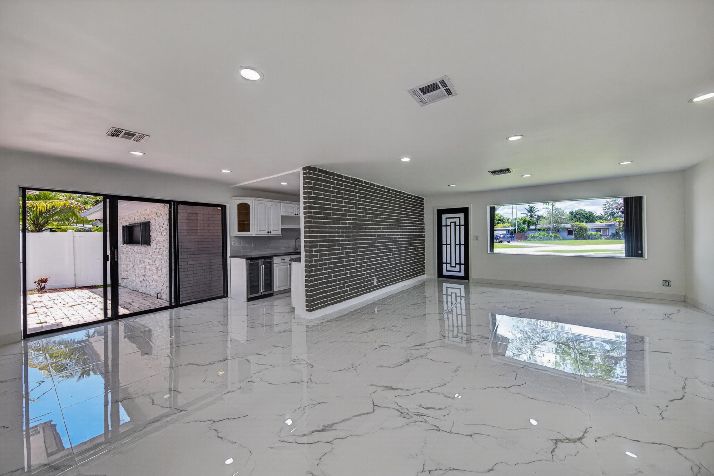 2740 NW 9th Lane, Wilton Manors, FL 33311 — photo 37 of 48