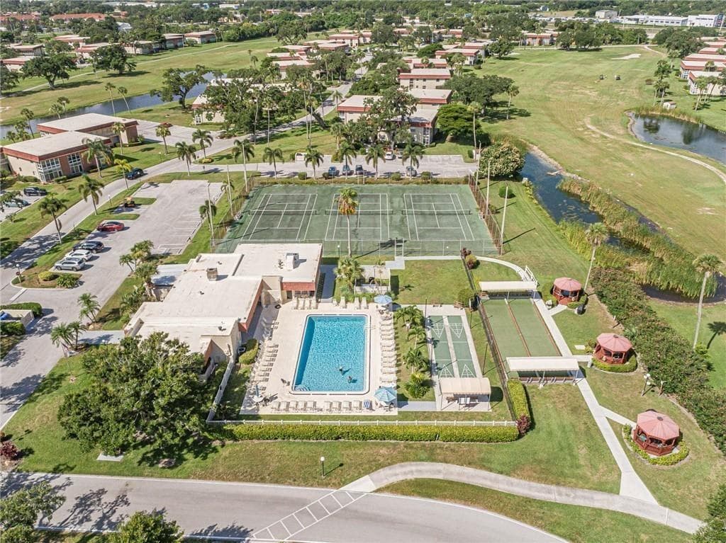76 Royal Oak Drive 205, Vero Beach, FL 32962 — photo 25 of 37