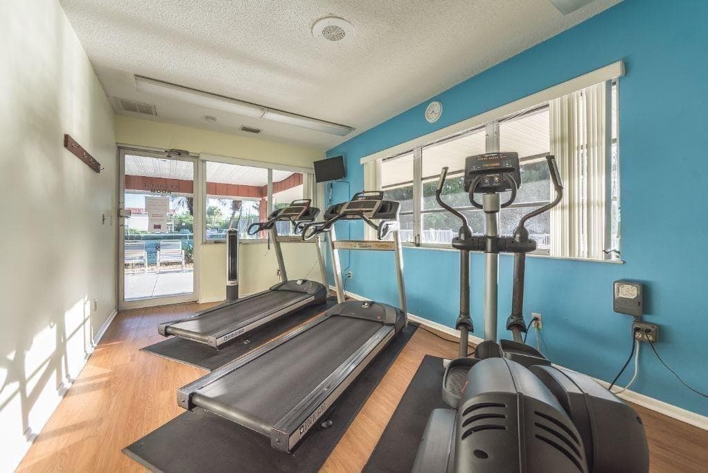 76 Royal Oak Drive 205, Vero Beach, FL 32962 — photo 30 of 37
