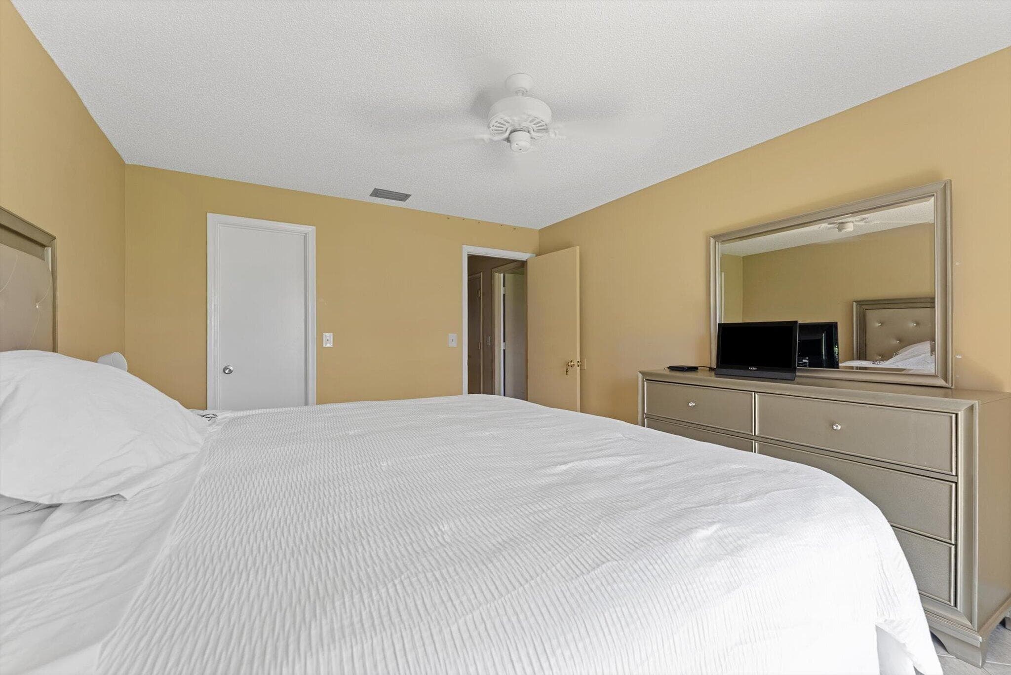 3440 Rossi Court, West Palm Beach, FL 33417 — photo 17 of 37