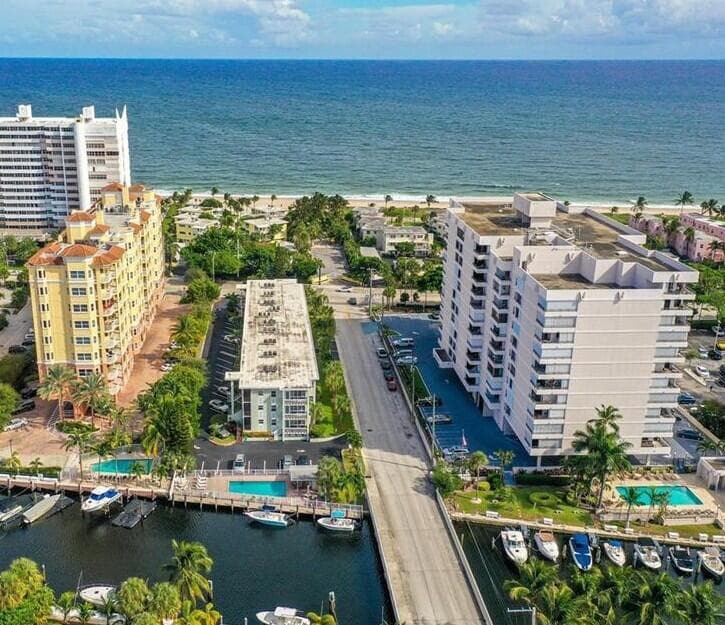 2020 Terra Mar Drive 205, Pompano Beach, FL 33062 — photo 32 of 35