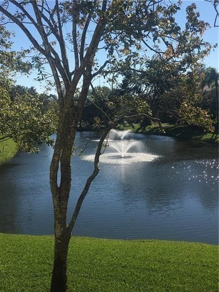 10131 W Sunrise Boulevard 206, Plantation, FL 33322 — photo 7 of 11