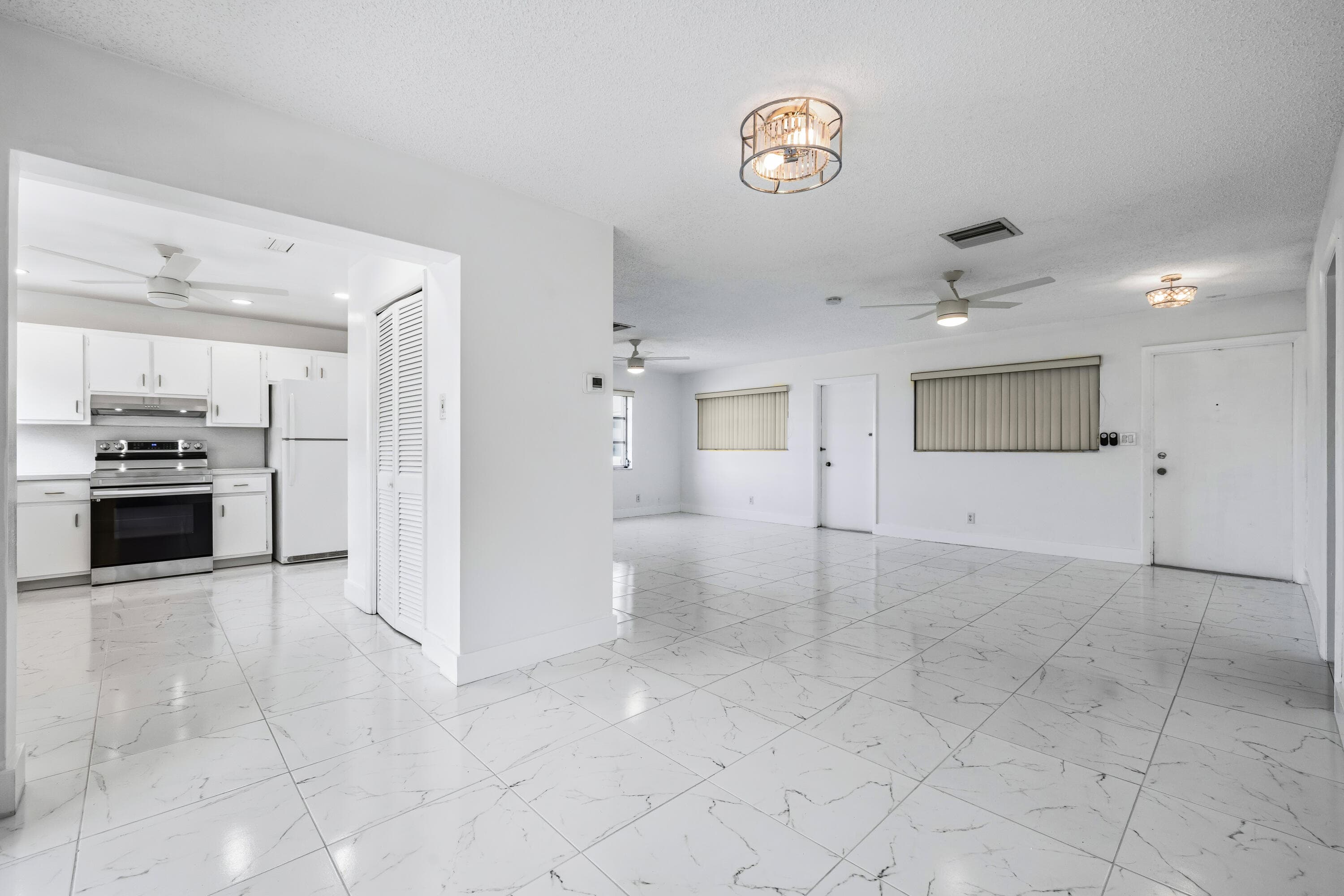 941 Crystal Lake Drive 207, Deerfield Beach, FL 33064 — photo 4 of 22