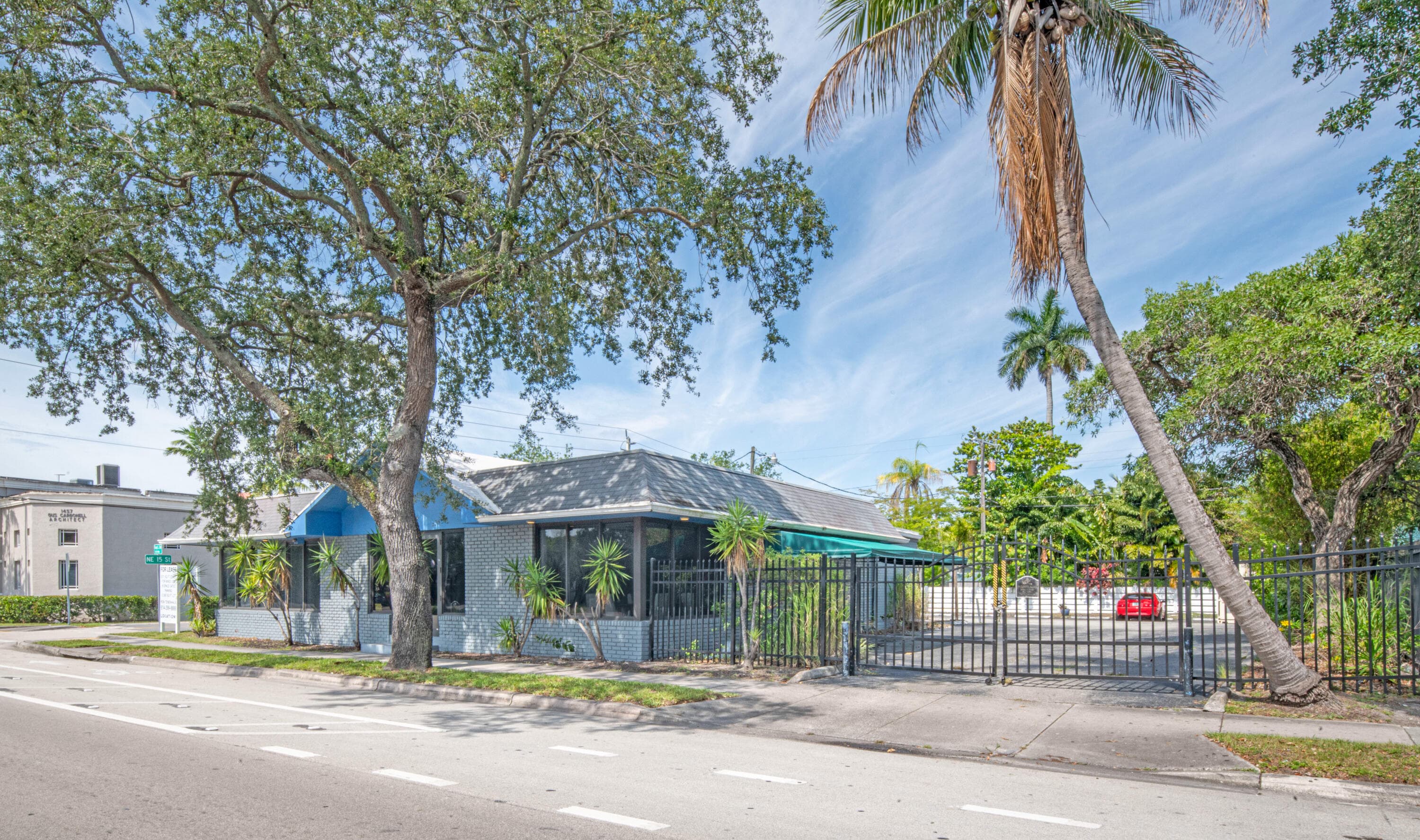 1501 NE 4th Avenue, Fort Lauderdale, FL 33304 — photo 2 of 11
