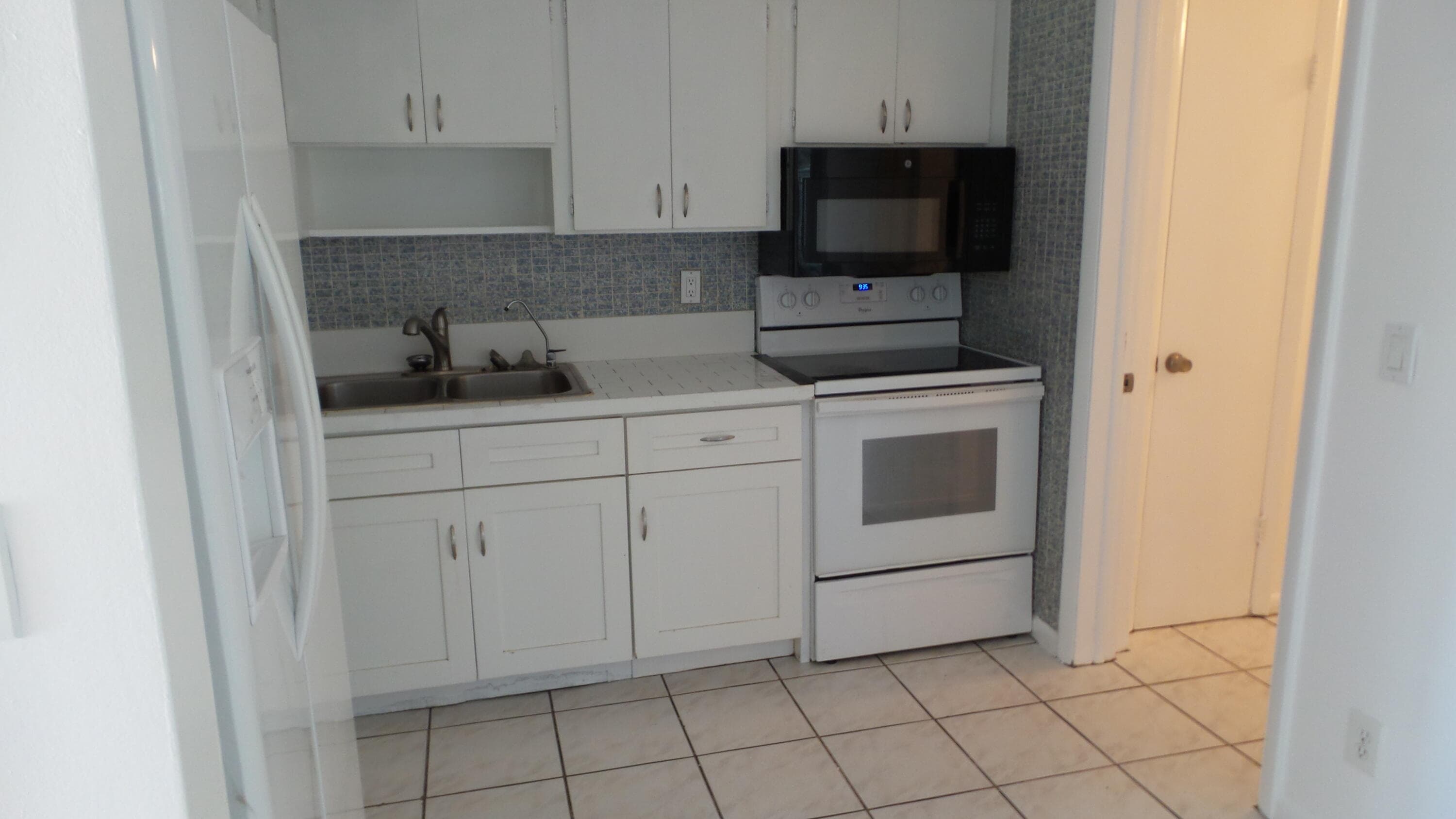 9459 SW 51st Court, Cooper City, FL 33328 — photo 4 of 24