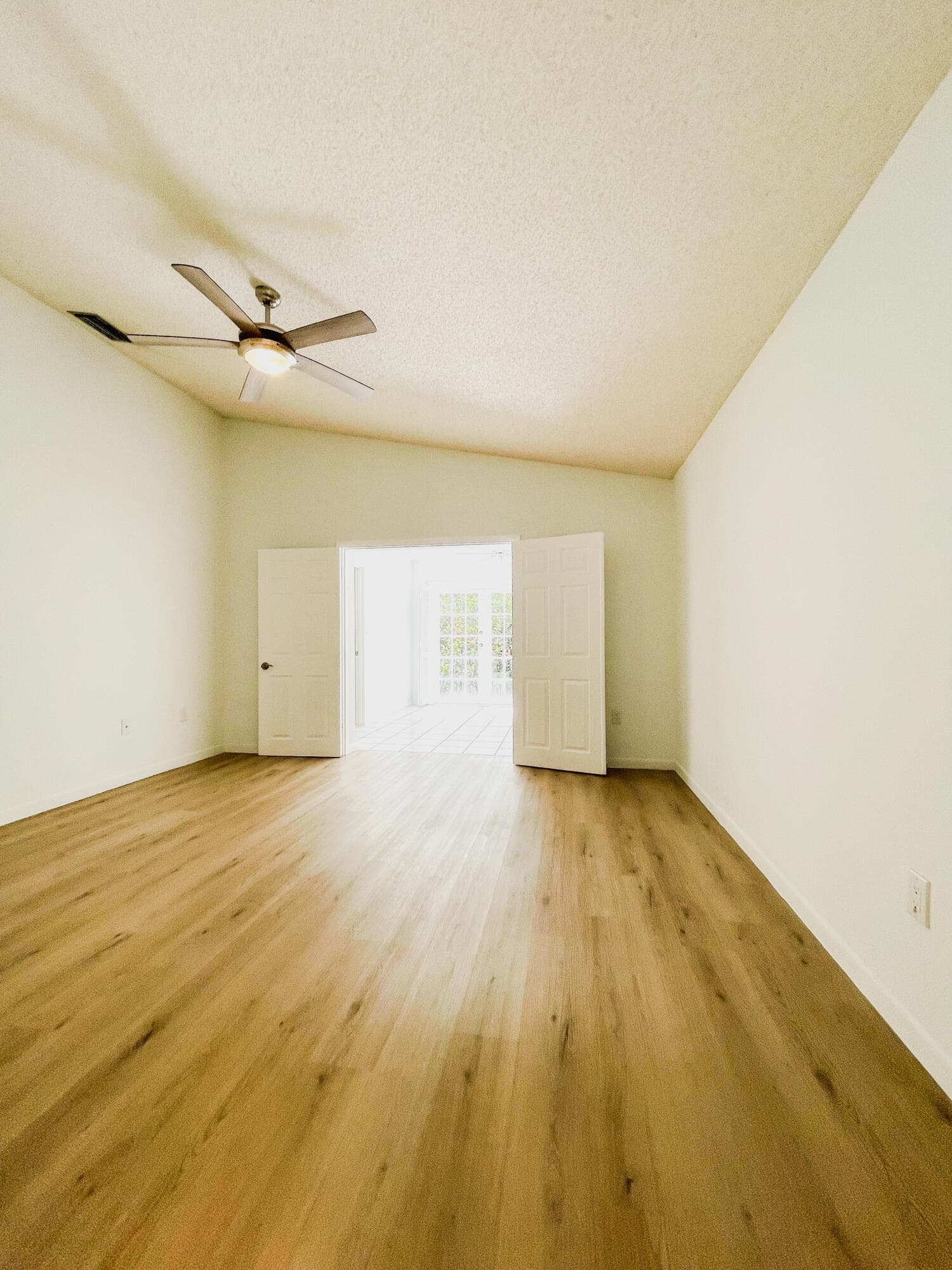 5851 Bristol Lane, Davie, FL 33331 — photo 4 of 17