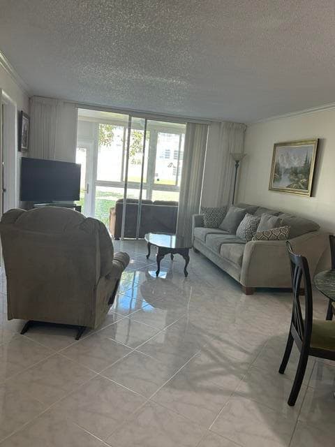 8020 Sunrise Lakes Drive N 111, Sunrise, FL 33322 — photo 1 of 23