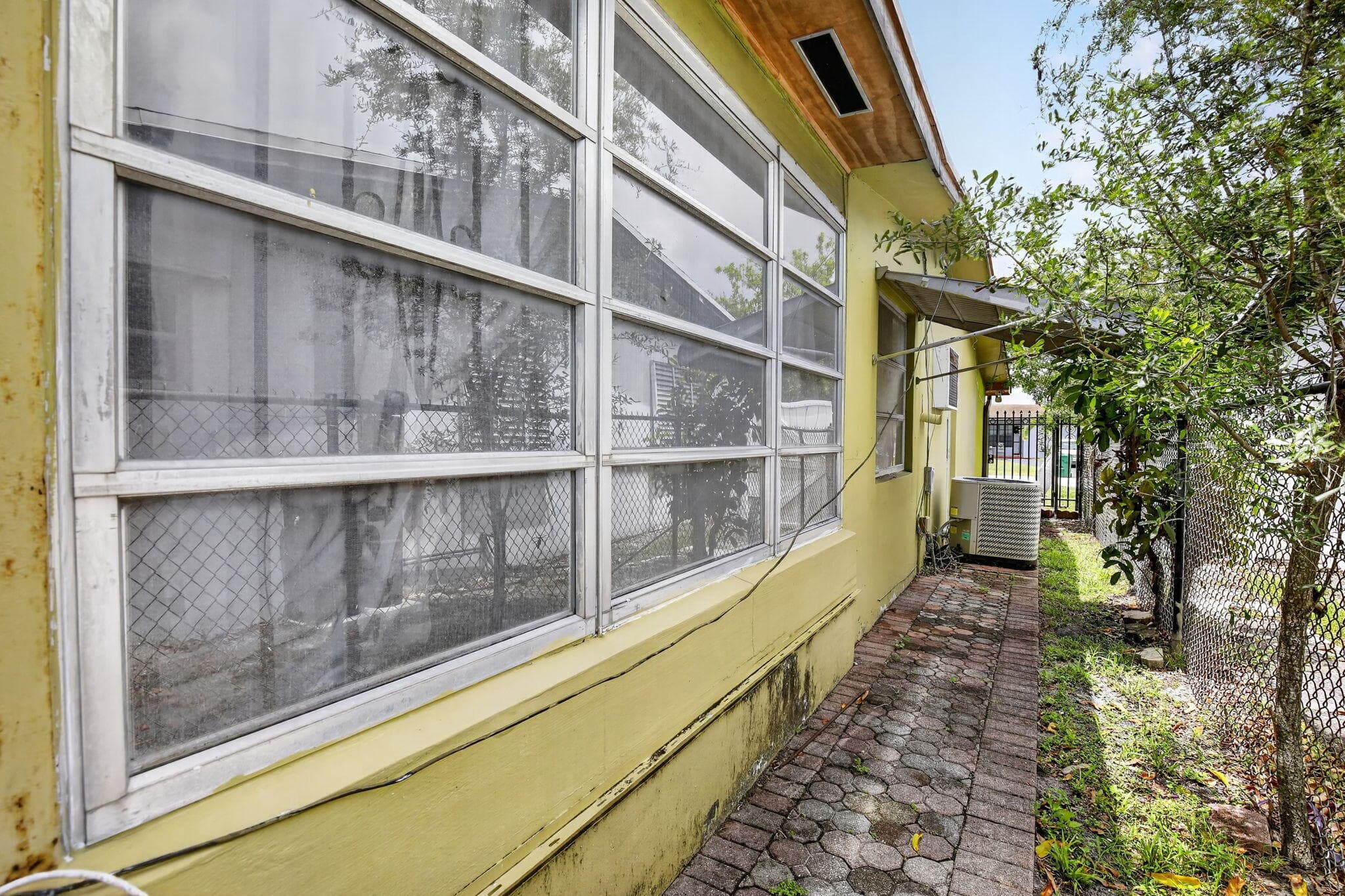 6768 Pansy Drive, Miramar, FL 33023 — photo 43 of 50