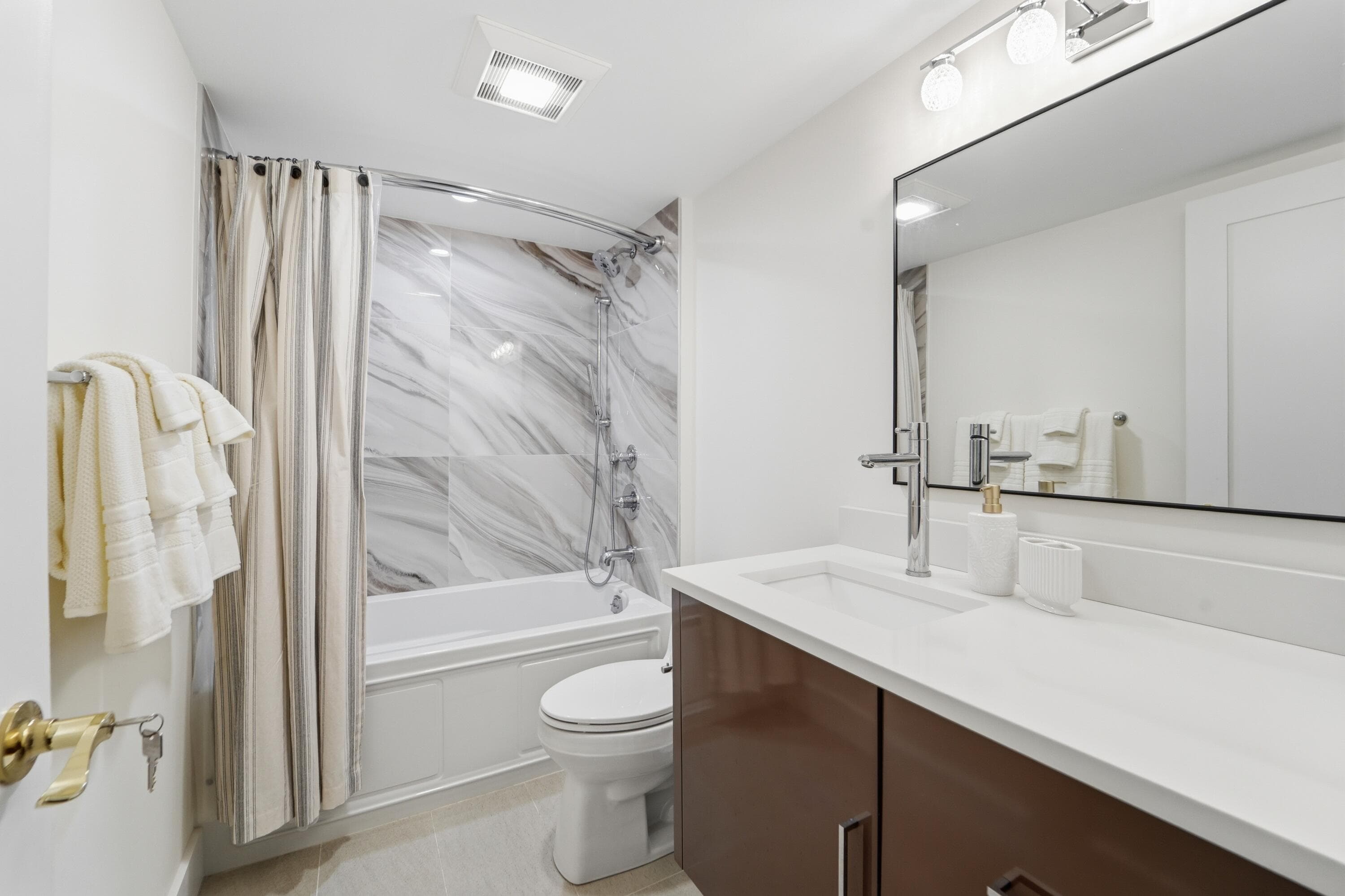 2501 Marina Isle Way 203, Jupiter, FL 33477 — photo 34 of 67