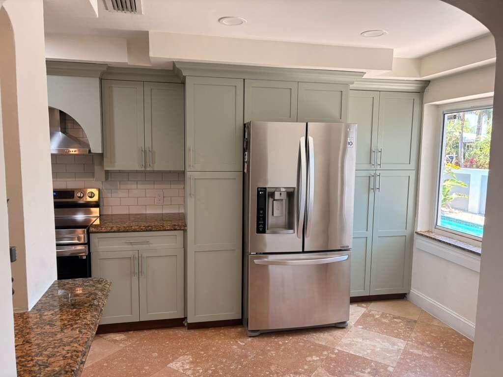 733 NE 18th Avenue, Fort Lauderdale, FL 33304 — photo 5 of 88