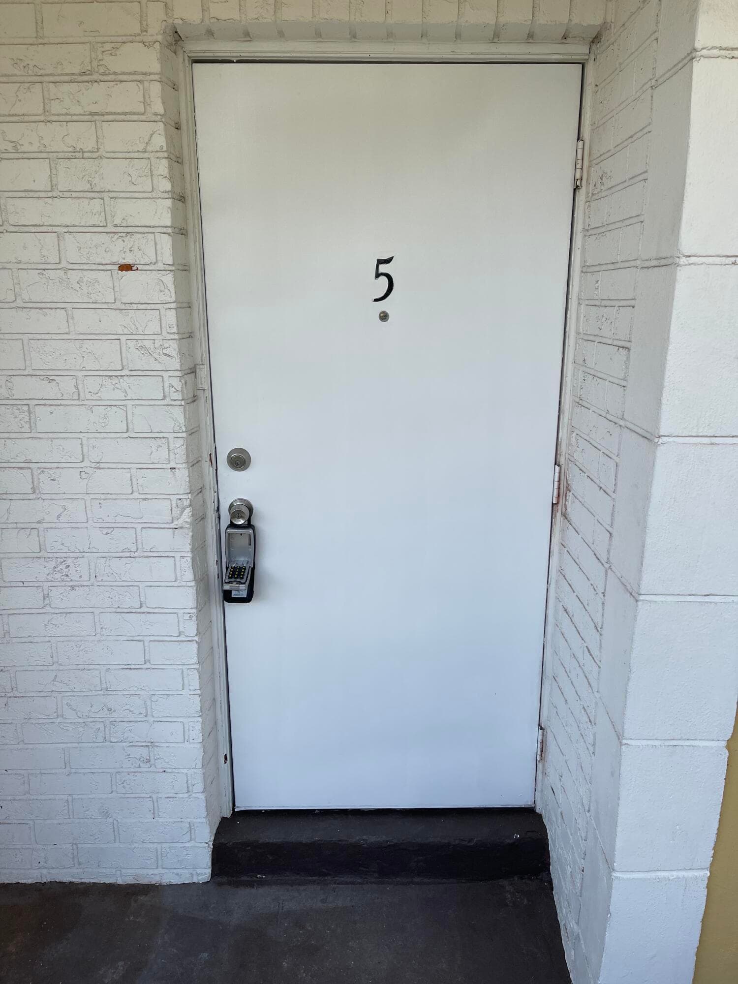440 SE 2nd Avenue 5, Deerfield Beach, FL 33441 — photo 1 of 19