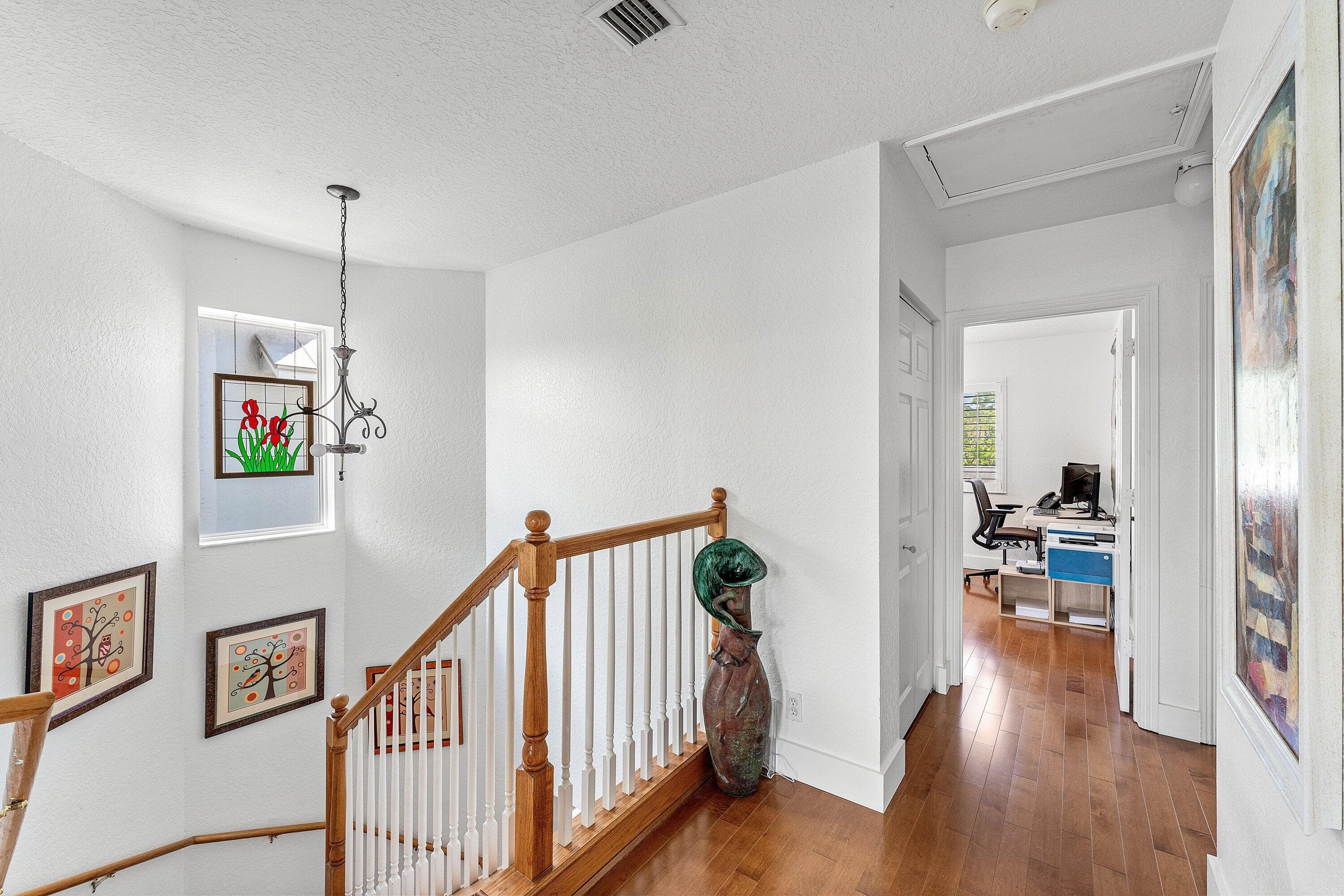 808 SW 7th Avenue, Fort Lauderdale, FL 33315 — photo 29 of 45