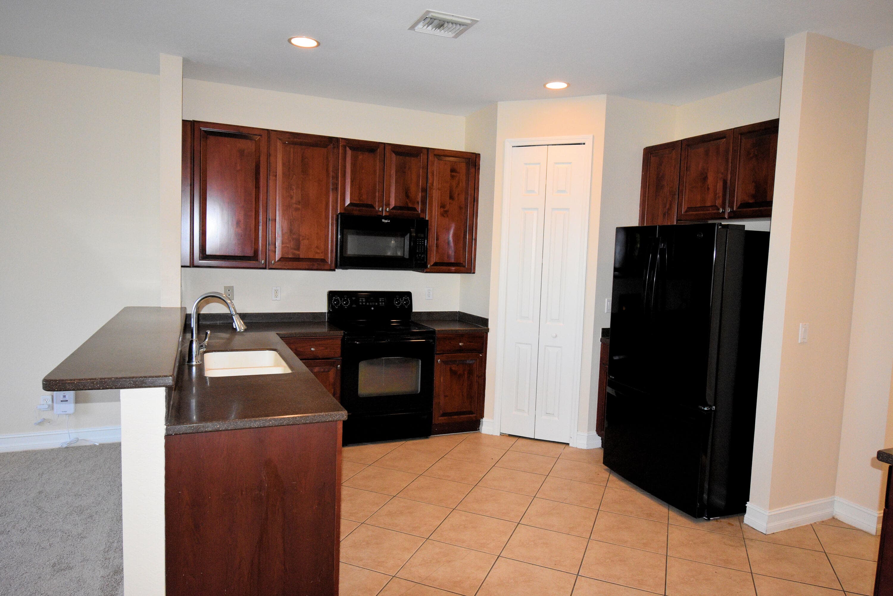1249 NW 37th Avenue, Cape Coral, FL 33993 — photo 14 of 42