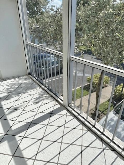 130 Cypress Club Drive Apt 323, Pompano Beach, FL 33060 — photo 25 of 31