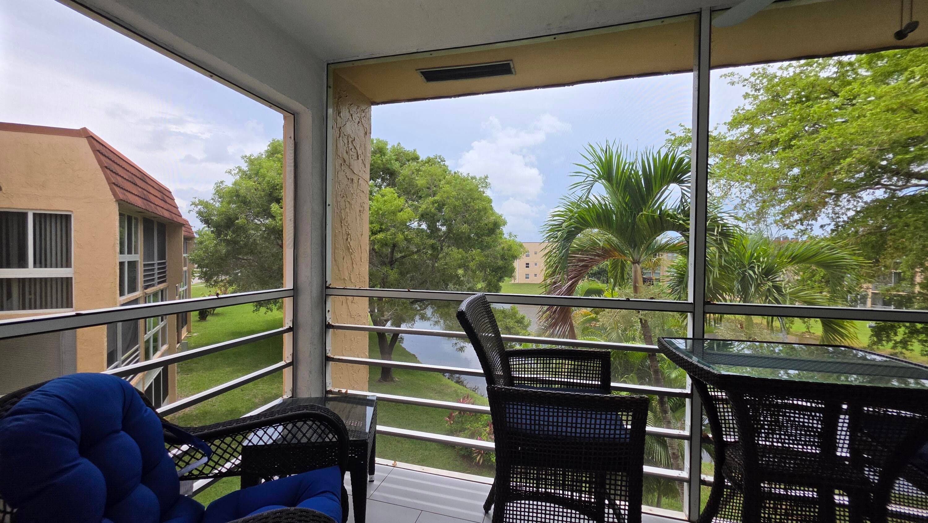 9301 Sunrise Lakes Boulevard 306, Sunrise, FL 33322 — photo 32 of 40