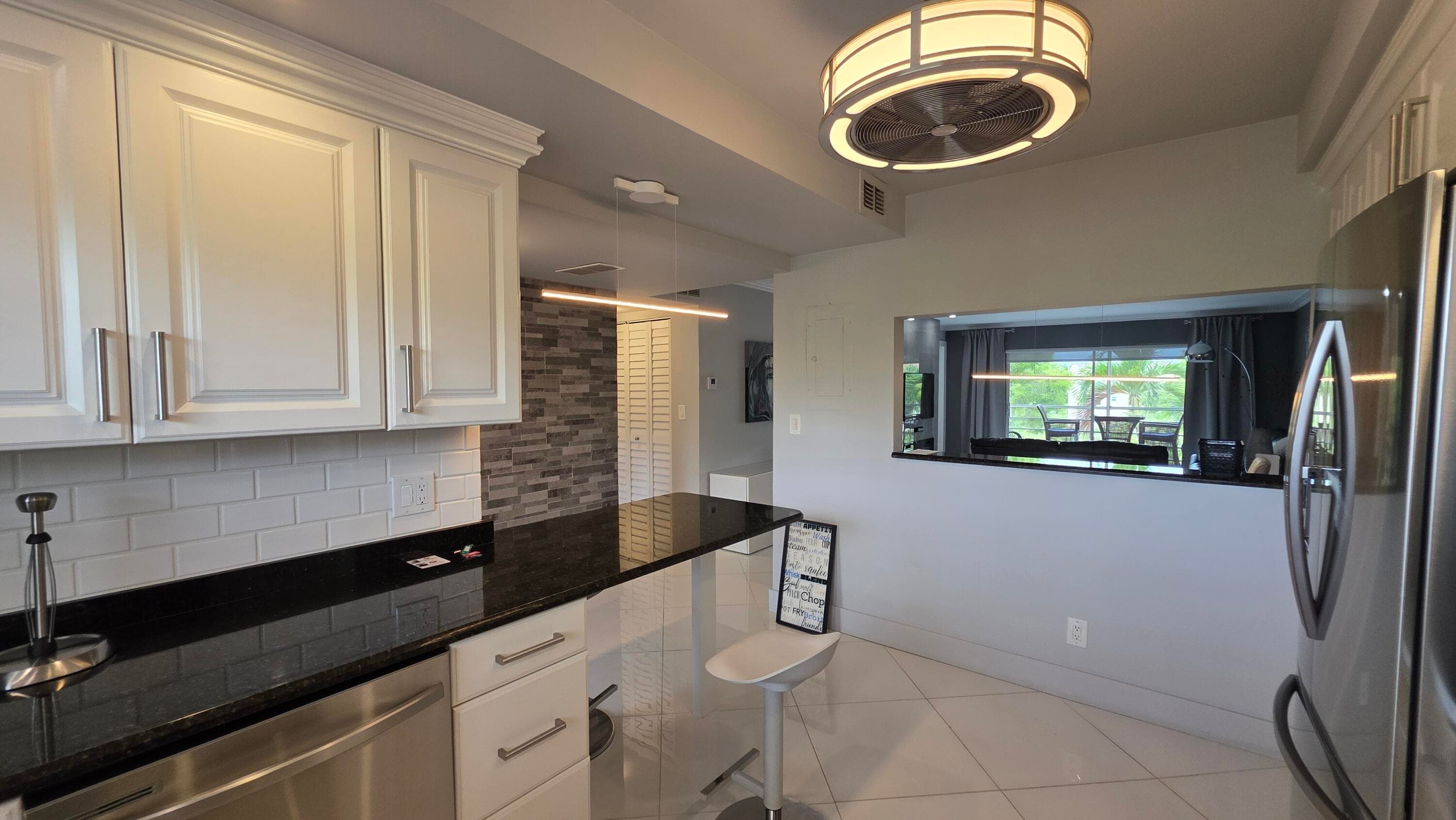 9301 Sunrise Lakes Boulevard 306, Sunrise, FL 33322 — photo 5 of 40