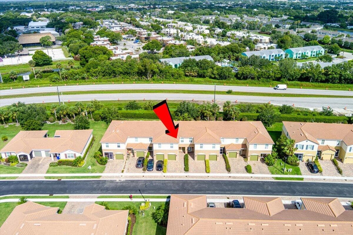 1069 Normandie Way, Vero Beach, FL 32960 — photo 33 of 47