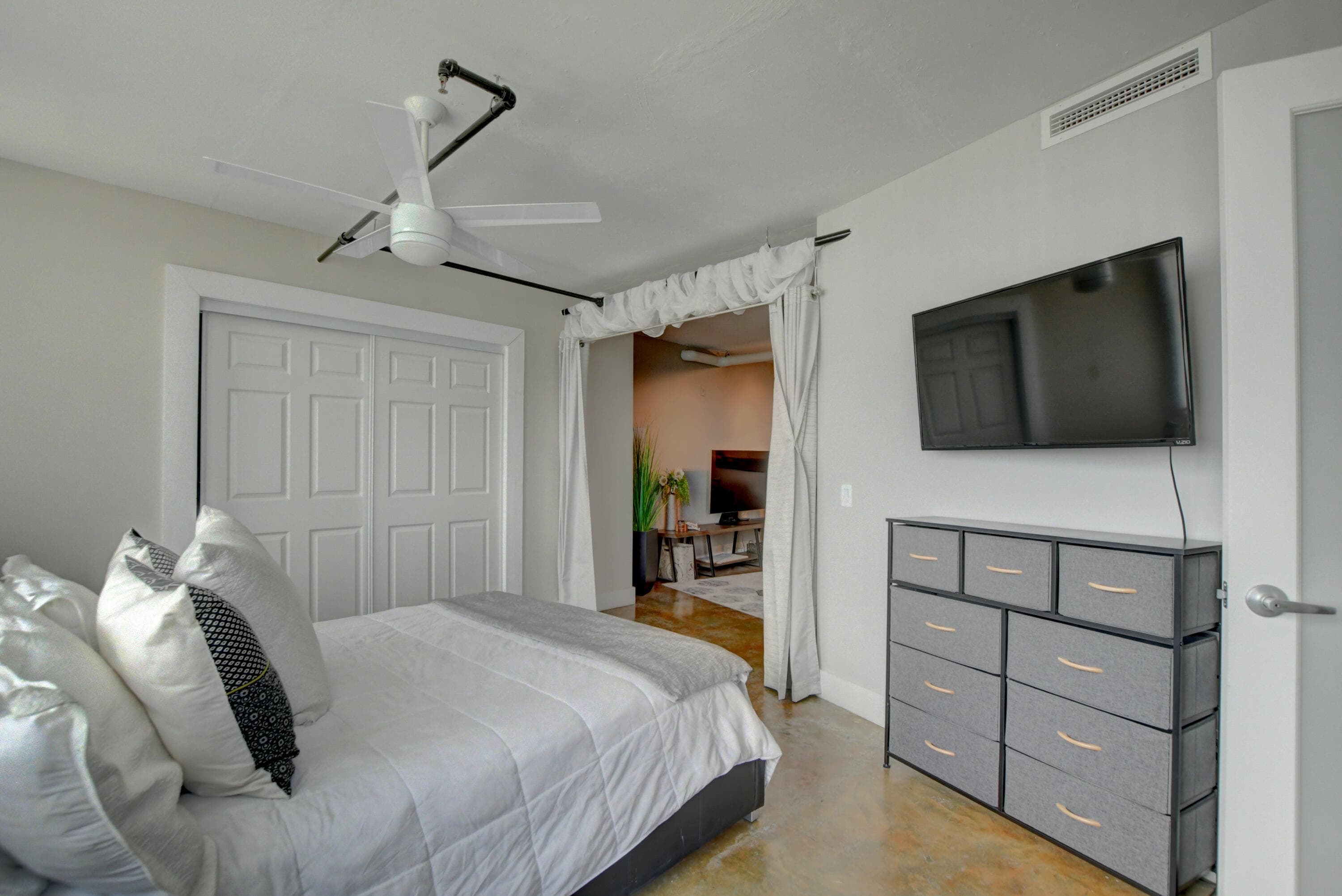 185 NE 4th Avenue 301, Delray Beach, FL 33483 — photo 12 of 21