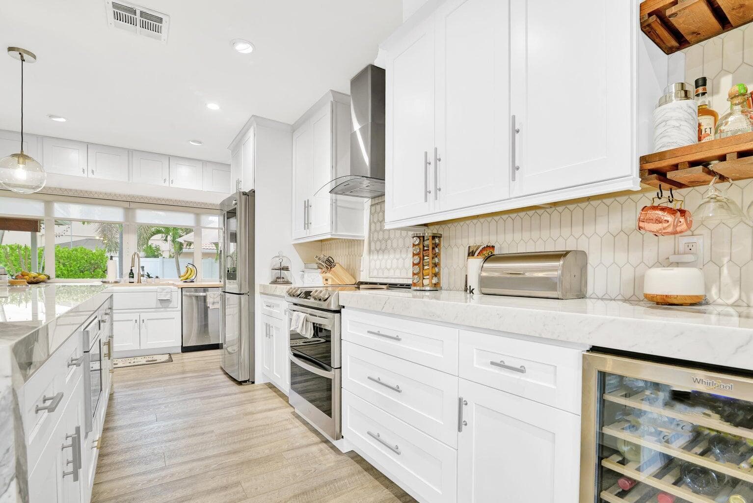 701 Appleby Street, Boca Raton, FL 33487 — photo 6 of 47