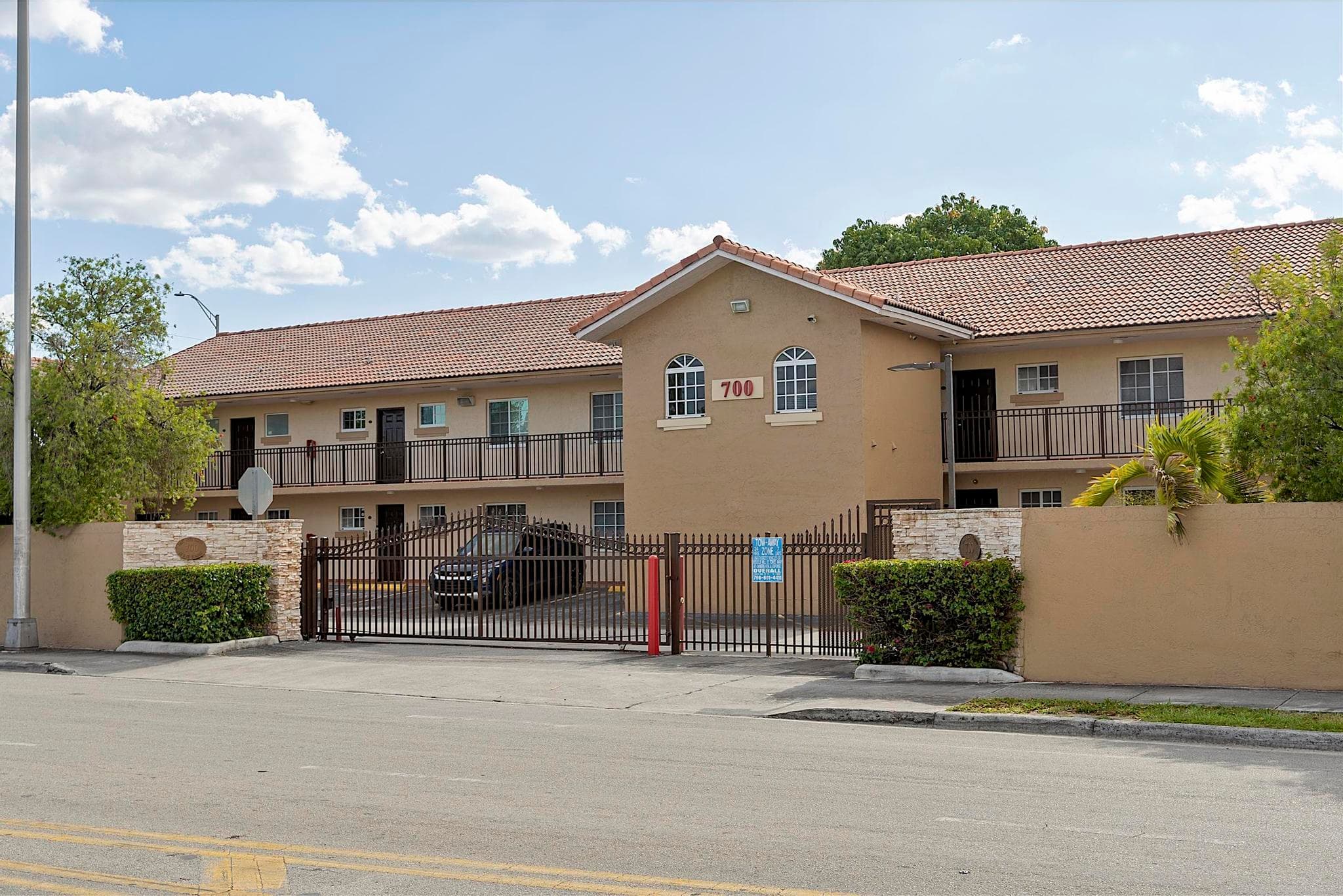700 SE 9th Court 206, Hialeah, FL 33010 — photo 2 of 43