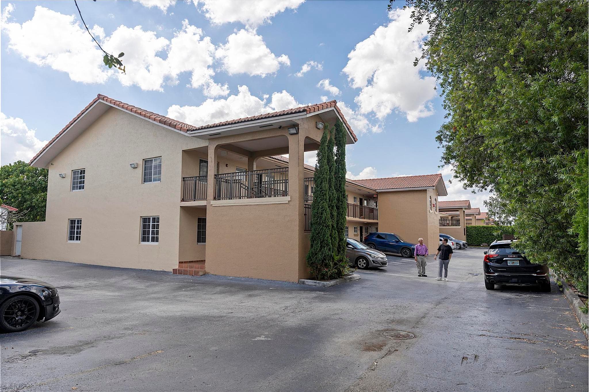 700 SE 9th Court 206, Hialeah, FL 33010 — photo 3 of 43