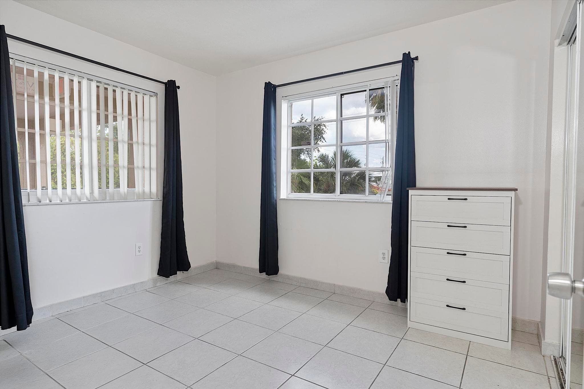 700 SE 9th Court 206, Hialeah, FL 33010 — photo 31 of 43