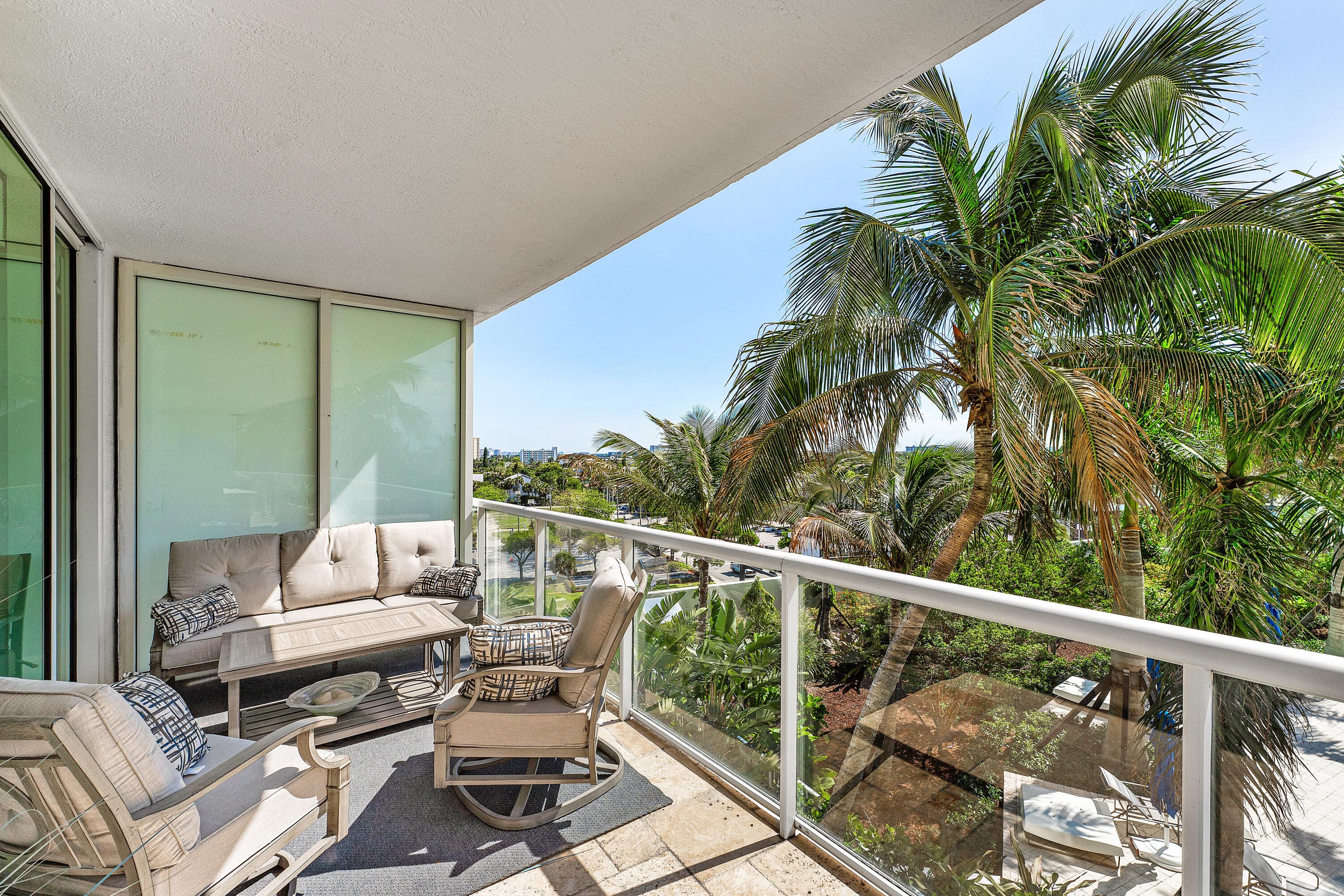 1 N Ocean Boulevard 513, Pompano Beach, FL 33062 — photo 22 of 40